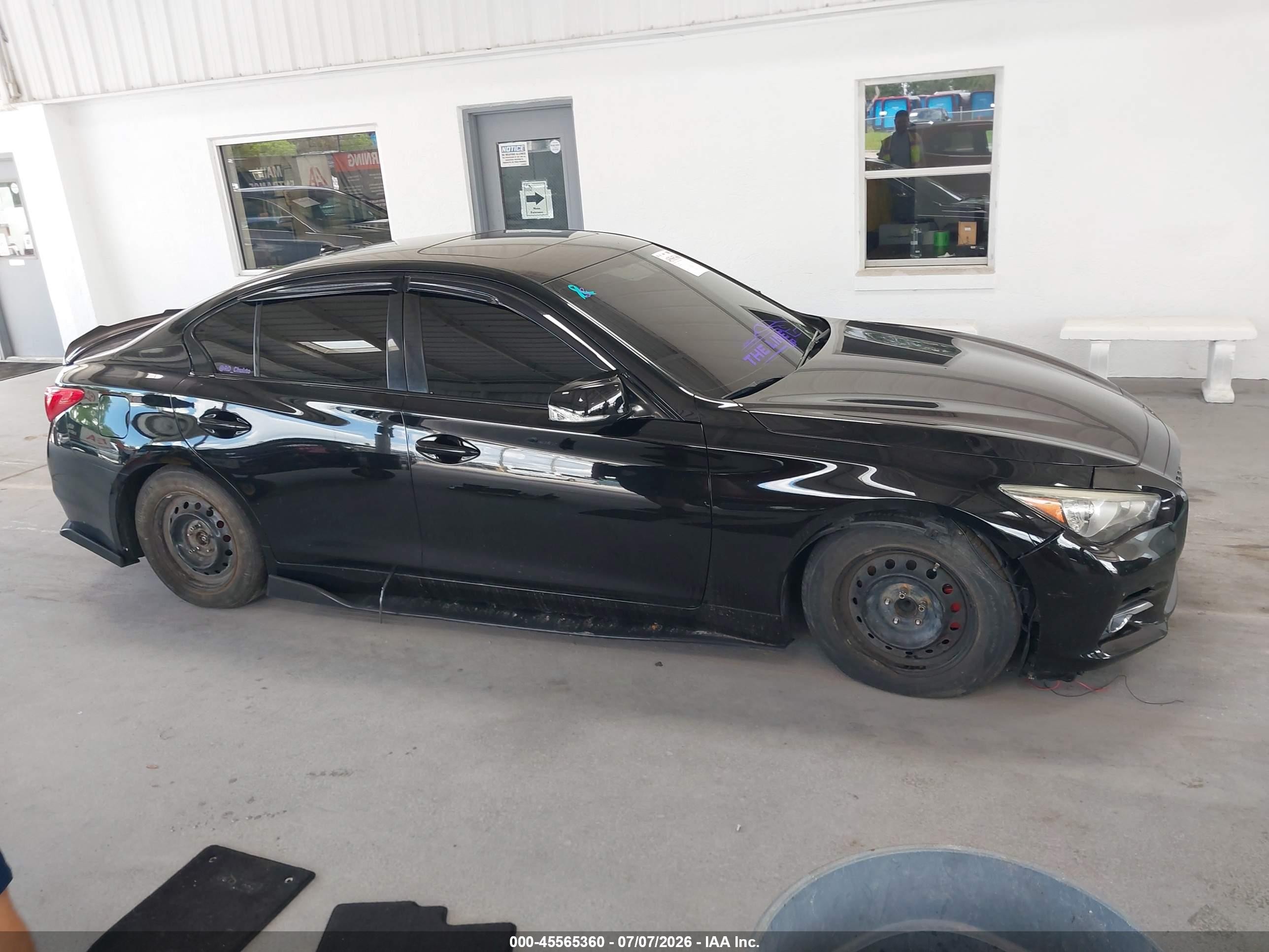 2014 Infiniti Q50 Premium Black vin: JN1BV7AP9EM672513