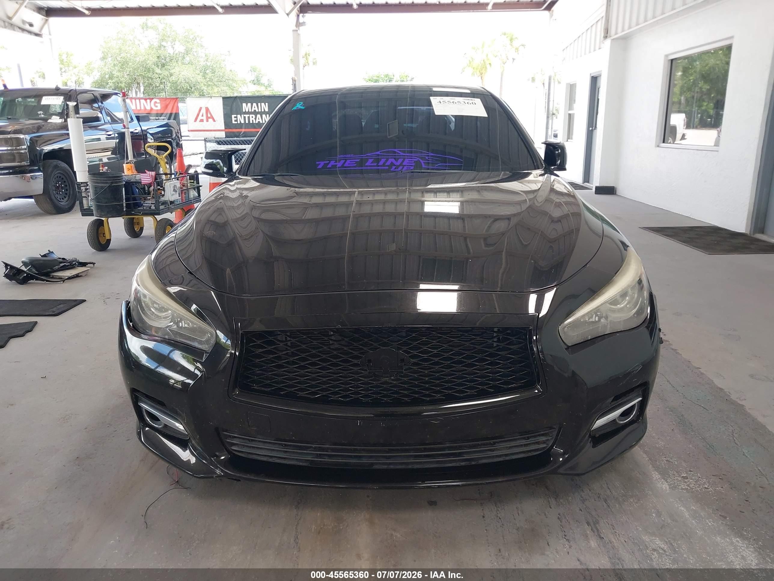 2014 Infiniti Q50 Premium Black vin: JN1BV7AP9EM672513