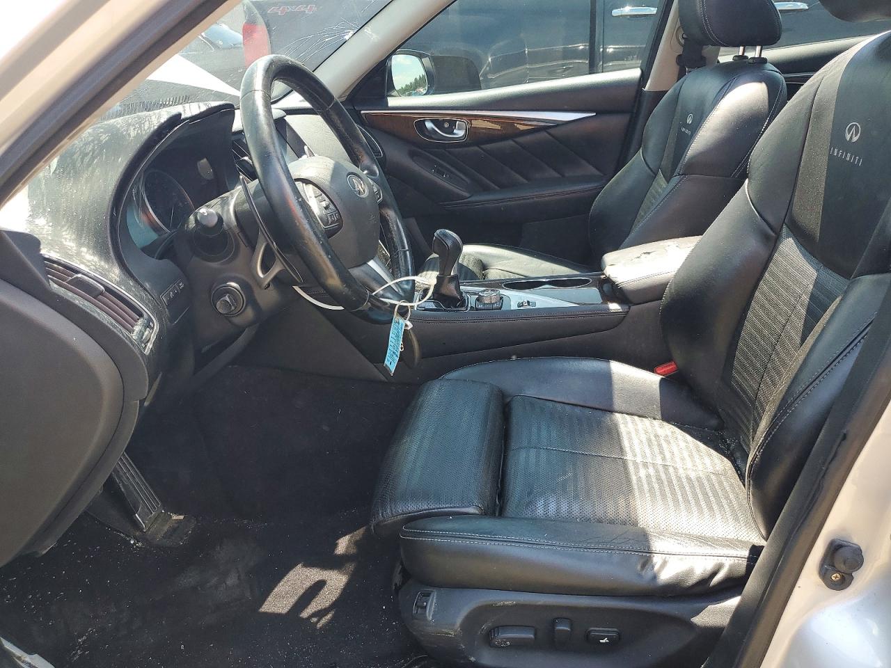 2014 Infiniti Q50 Base Silver vin: JN1BV7AP9EM674990