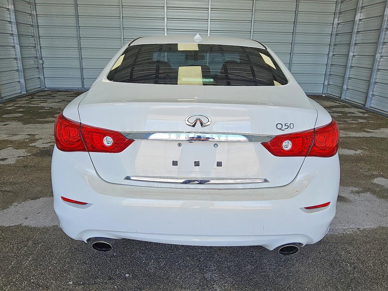 2015 Infiniti Q50 Premium White vin: JN1BV7AP9FM338144