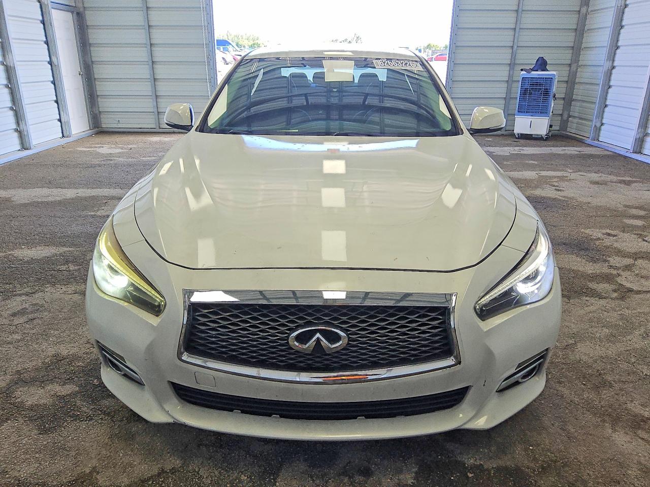 2015 Infiniti Q50 Premium White vin: JN1BV7AP9FM338144