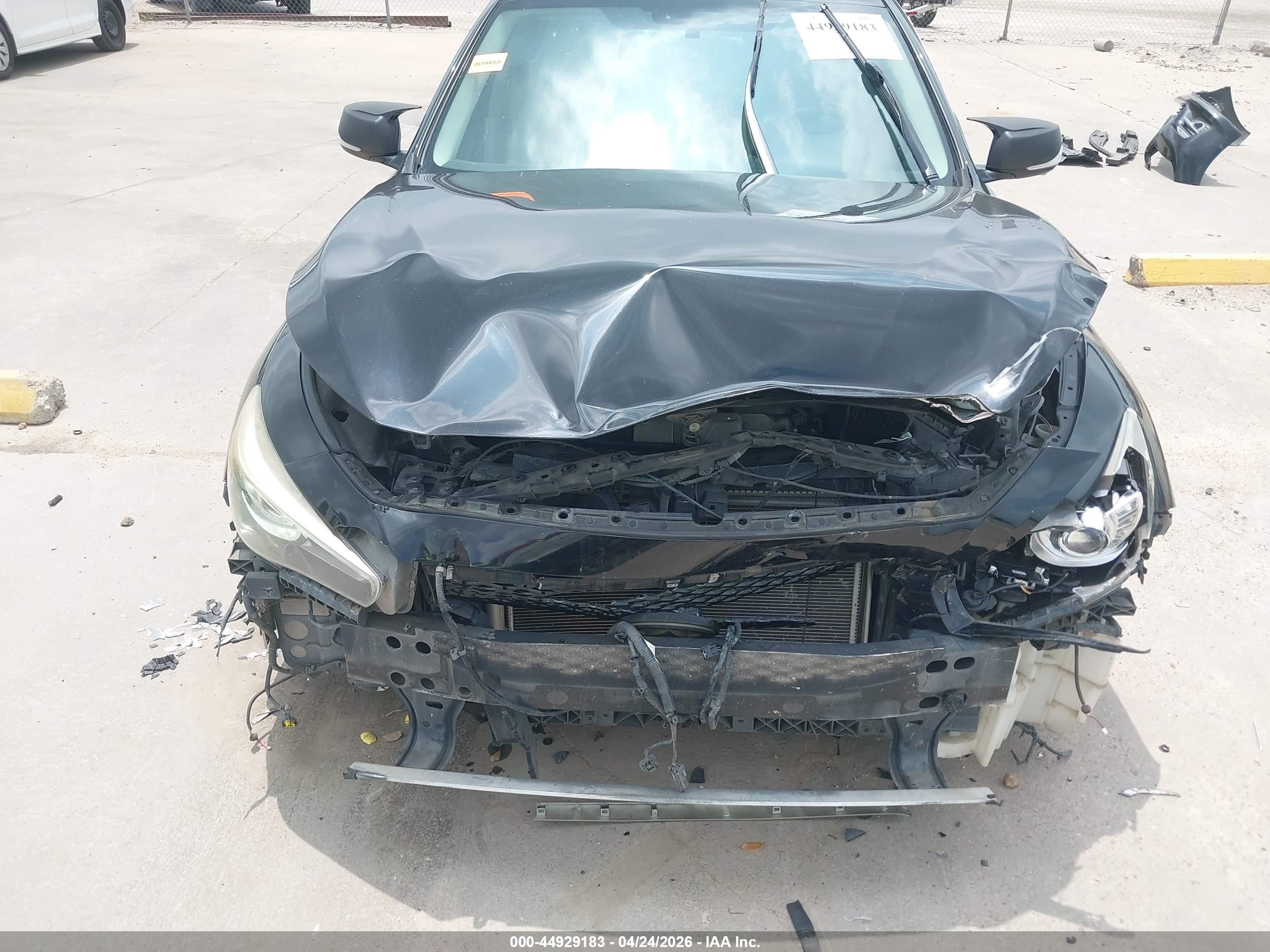 2015 Infiniti Q50 Premium Black vin: JN1BV7AP9FM349497