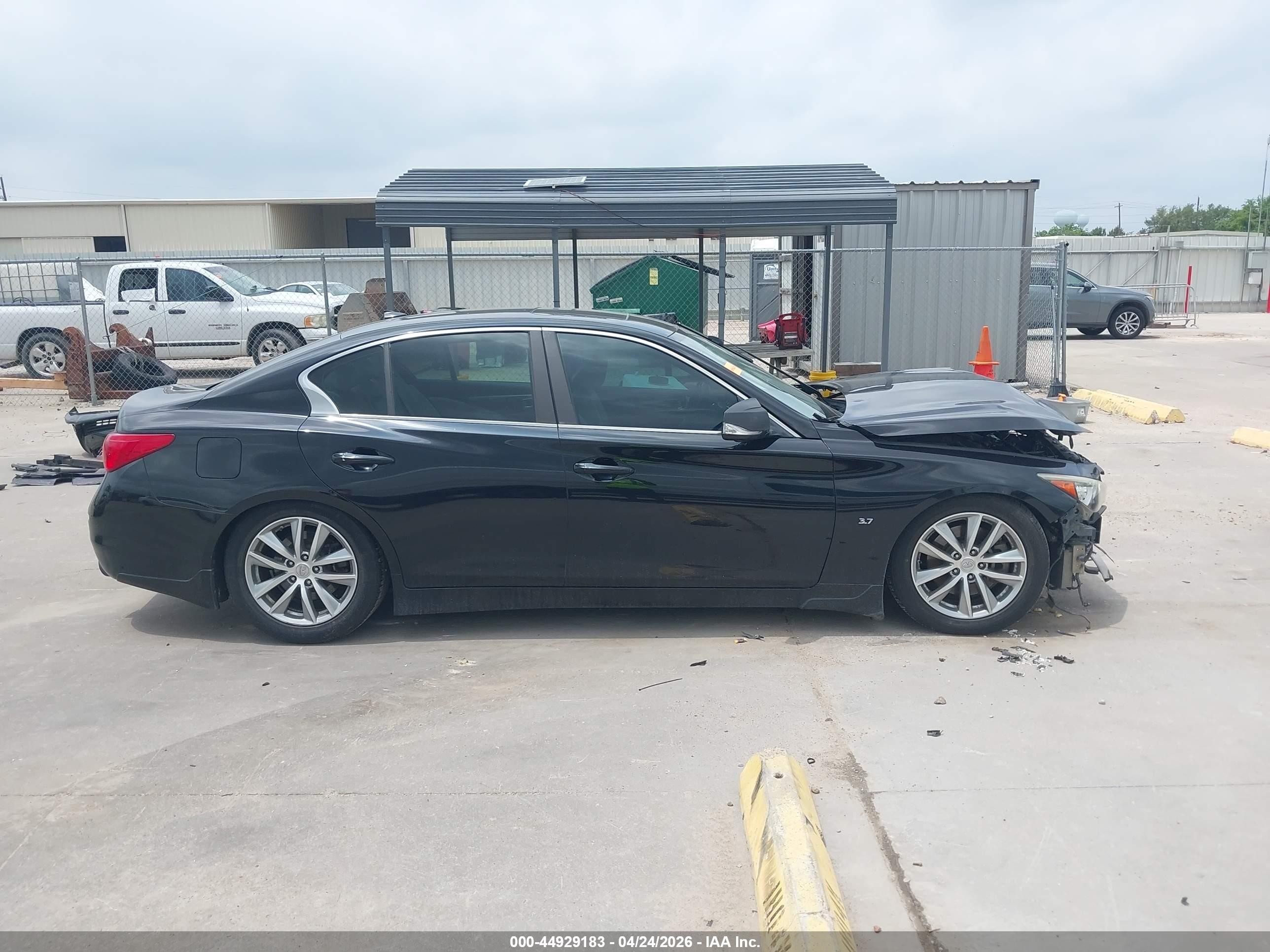 2015 Infiniti Q50 Premium Black vin: JN1BV7AP9FM349497