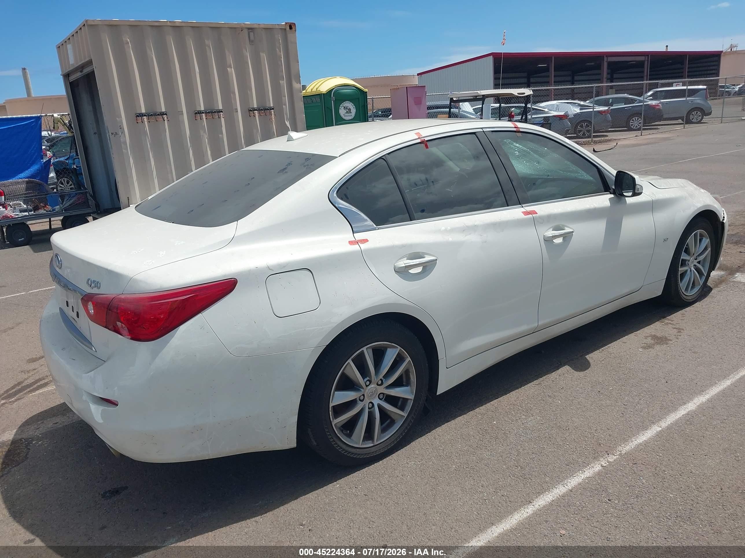 2015 Infiniti Q50 Premium White vin: JN1BV7AP9FM351945