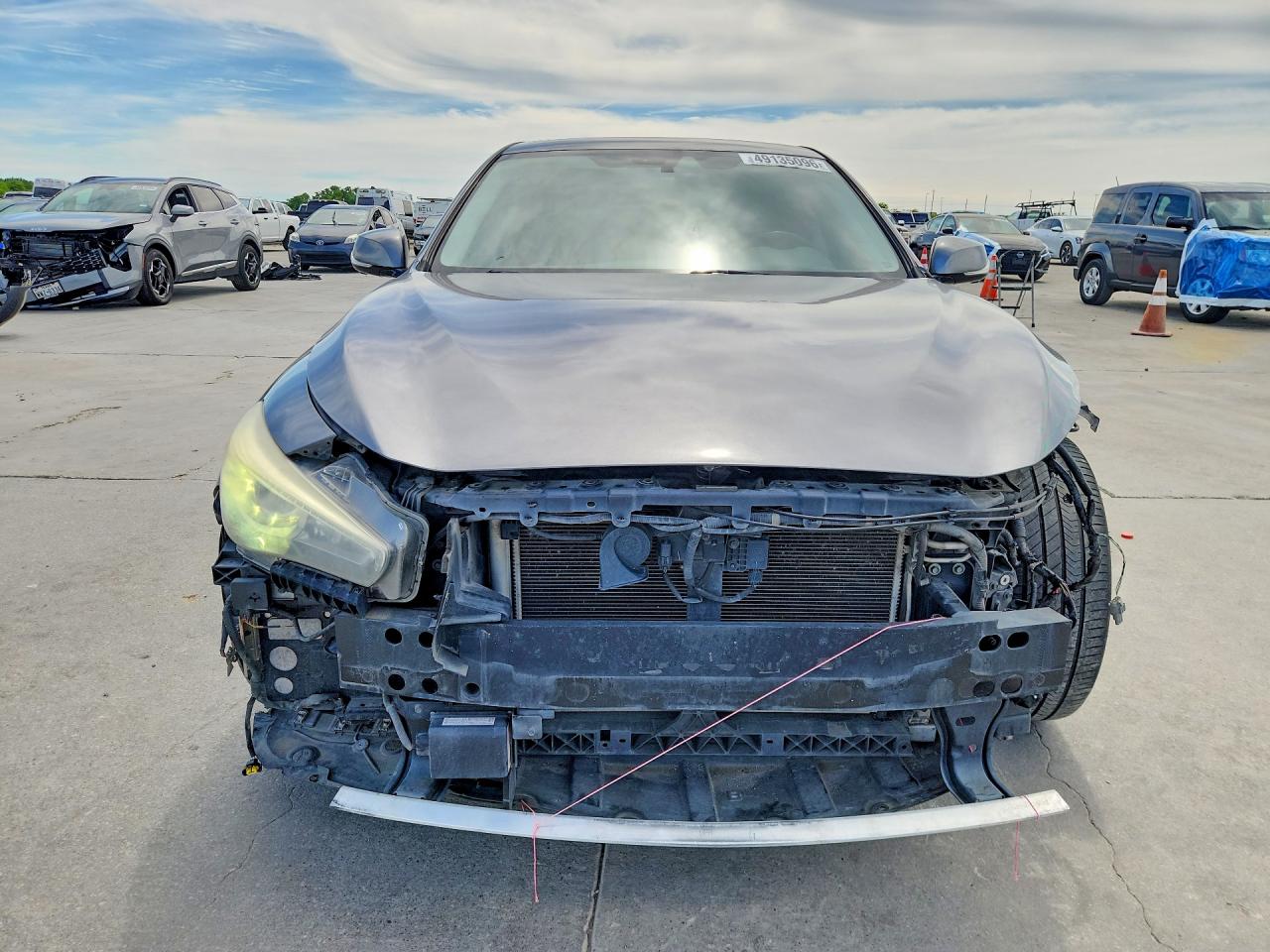 2014 Infiniti Q50 Base Gray vin: JN1BV7APXEM671449