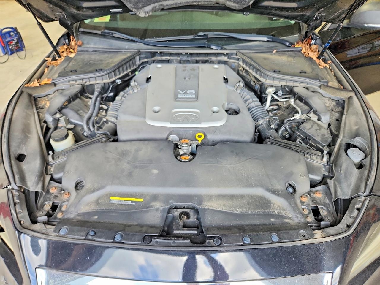 2014 Infiniti Q50 Base Black vin: JN1BV7APXEM671631