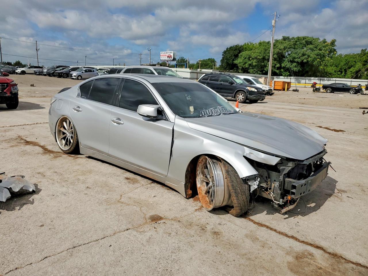 2014 Infiniti Q50 Premium Silver vin: JN1BV7APXEM676800