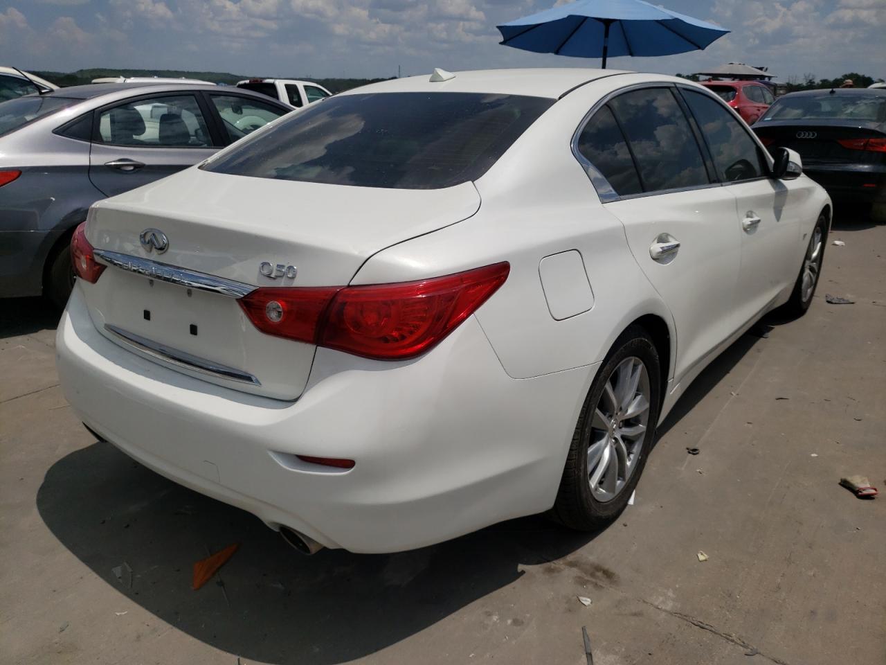 2014 Infiniti Q50 Base White vin: JN1BV7APXEM677896
