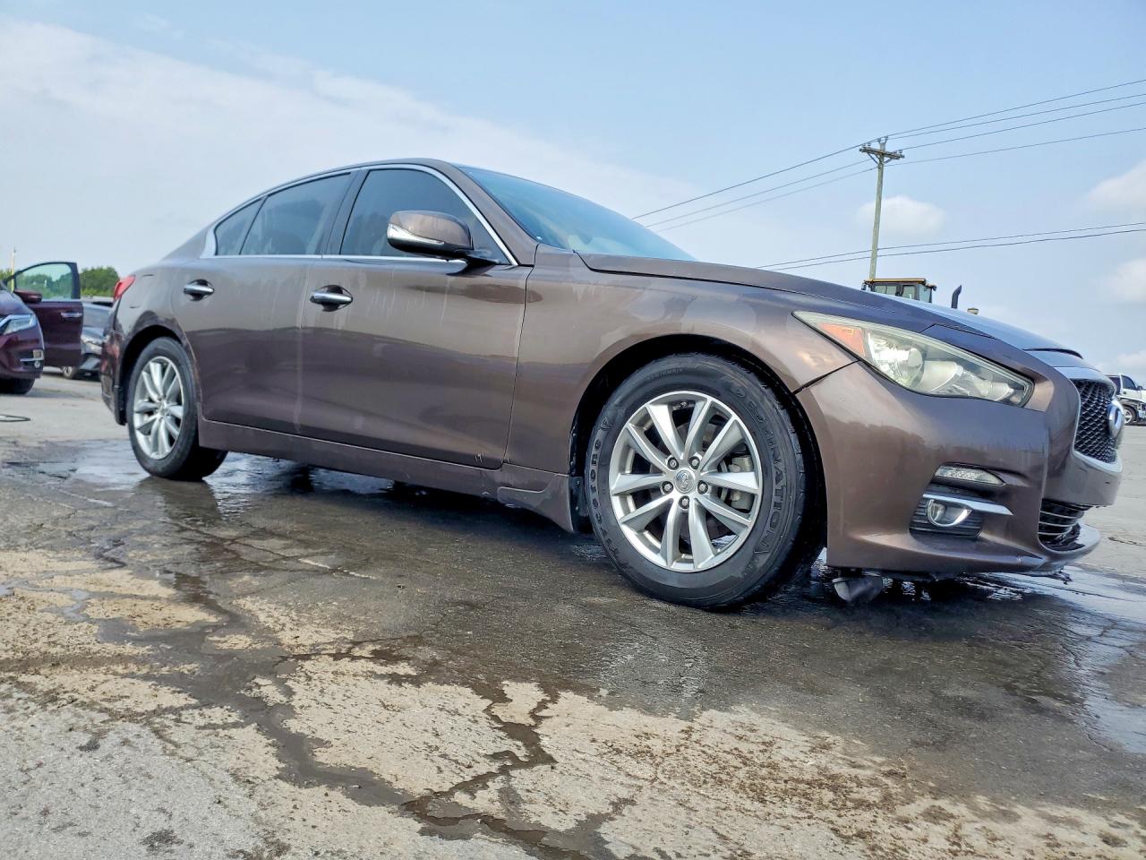 2014 Infiniti Q50 Premium Brown vin: JN1BV7APXEM684248