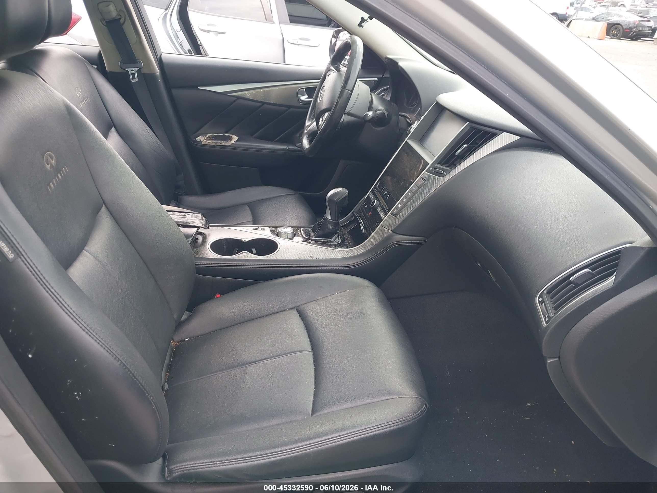 2014 Infiniti Q50 Premium Silver vin: JN1BV7APXEM684816