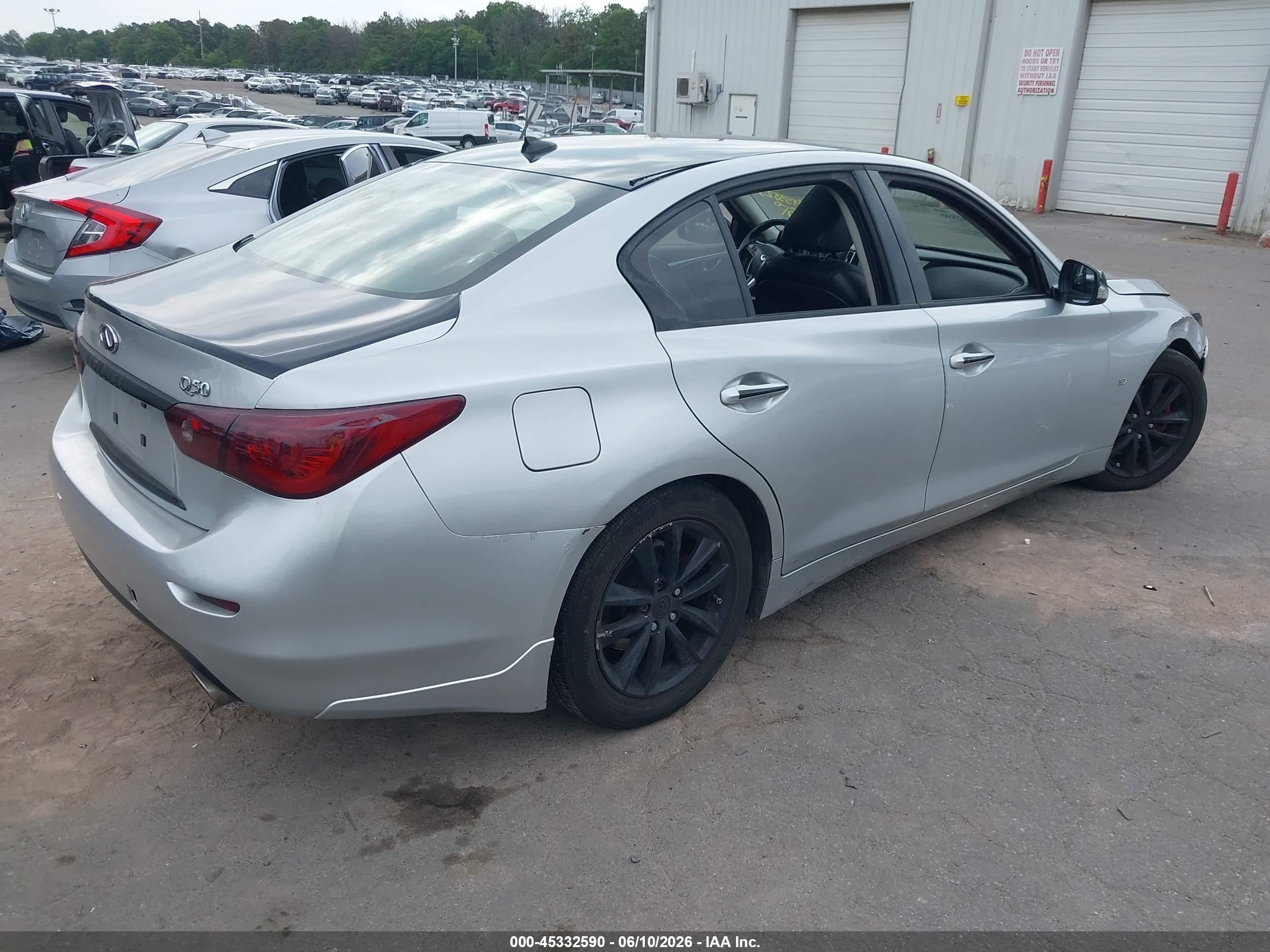 2014 Infiniti Q50 Premium Silver vin: JN1BV7APXEM684816