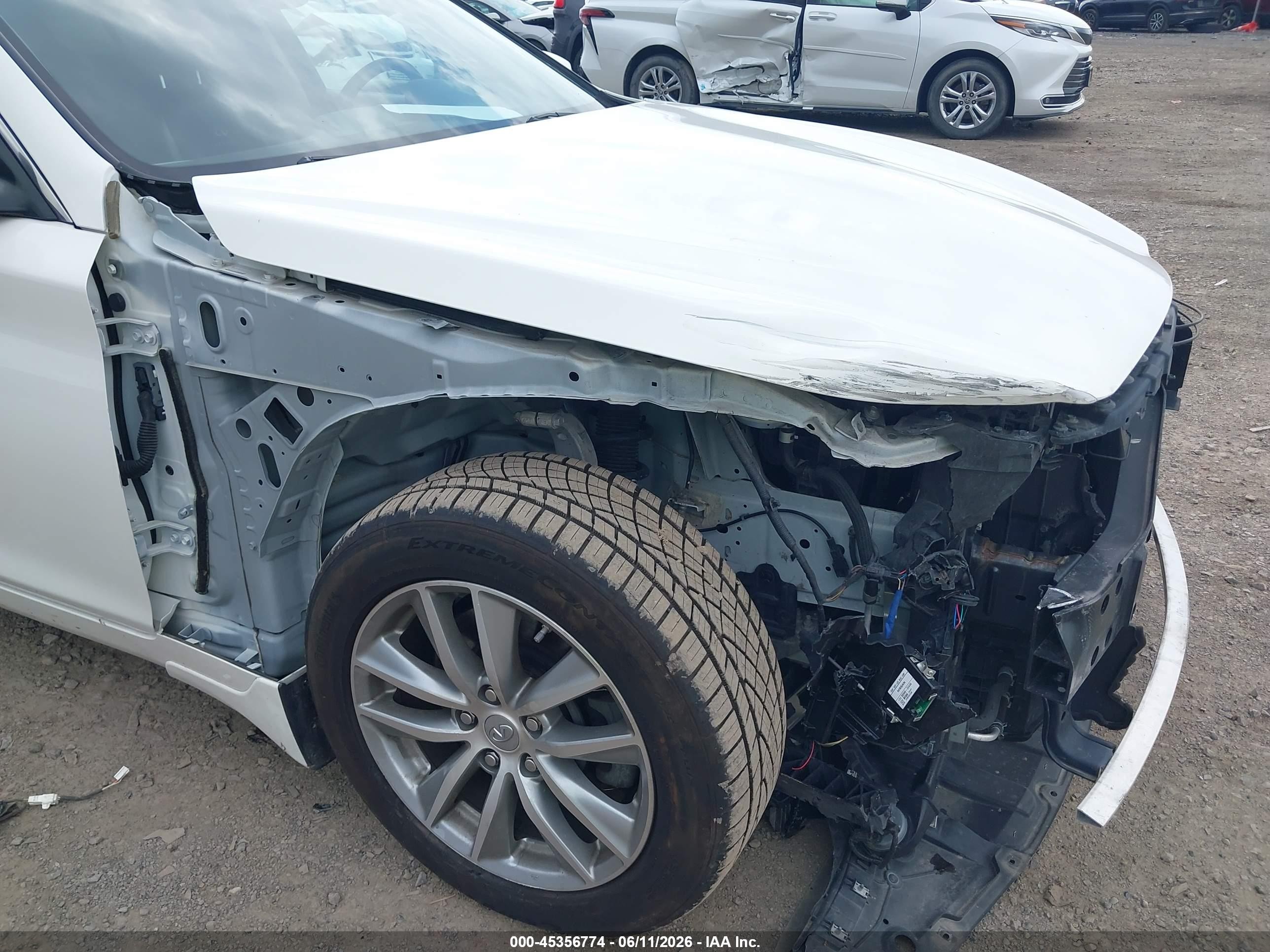 2014 Infiniti Q50 Premium White vin: JN1BV7APXEM686386