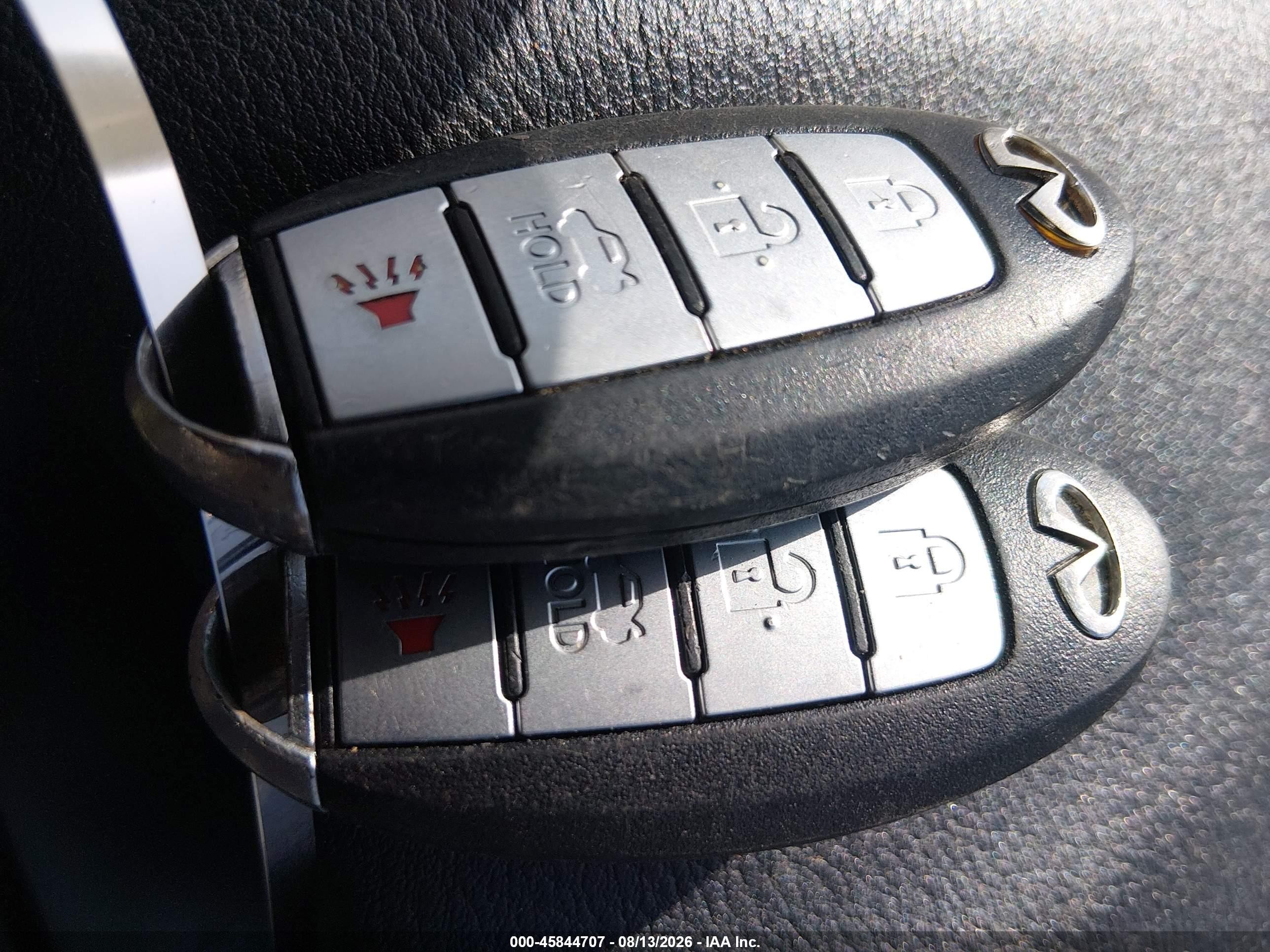 2014 Infiniti Q50   Серый vin: JN1BV7APXEM686517