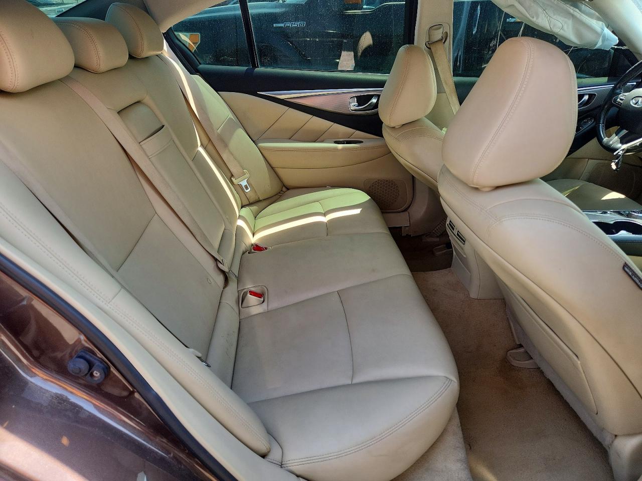 2015 Infiniti Q50 Premium Brown vin: JN1BV7APXFM334829