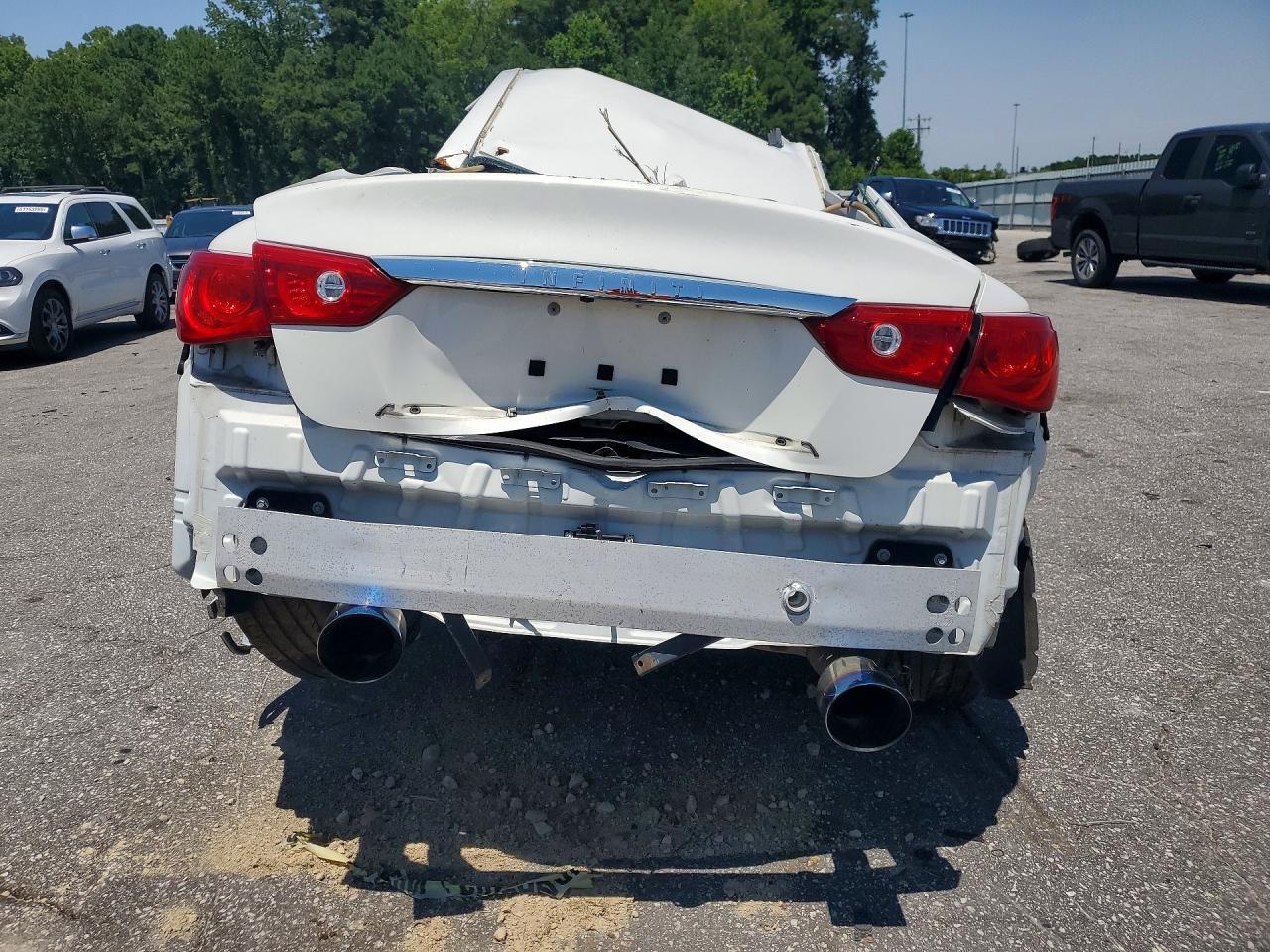 2015 Infiniti Q50 Base White vin: JN1BV7APXFM334989