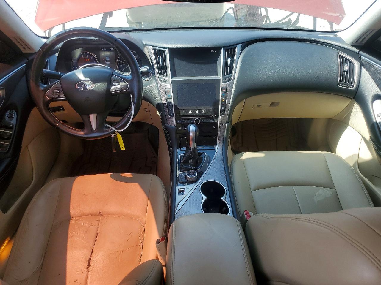 2015 Infiniti Q50 Premium Red vin: JN1BV7APXFM335141