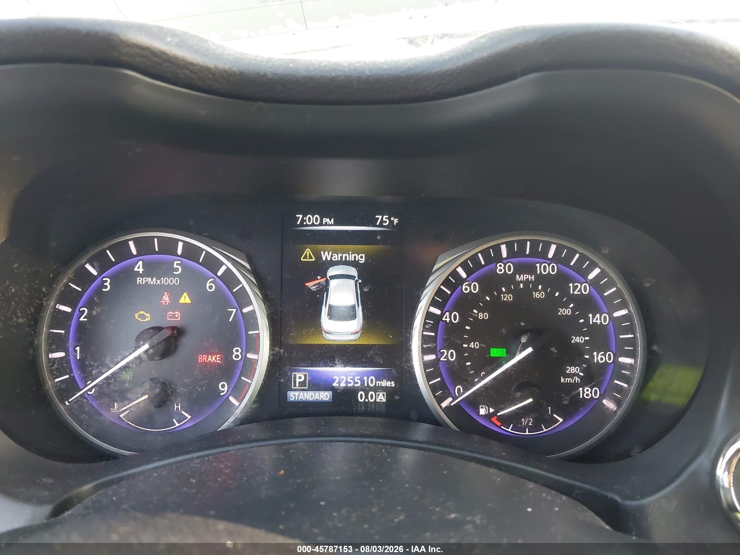 2015 Infiniti Q50 Premium White vin: JN1BV7APXFM339089