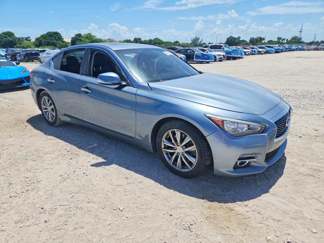 2015 Infiniti Q50 Premium Blue vin: JN1BV7APXFM339352