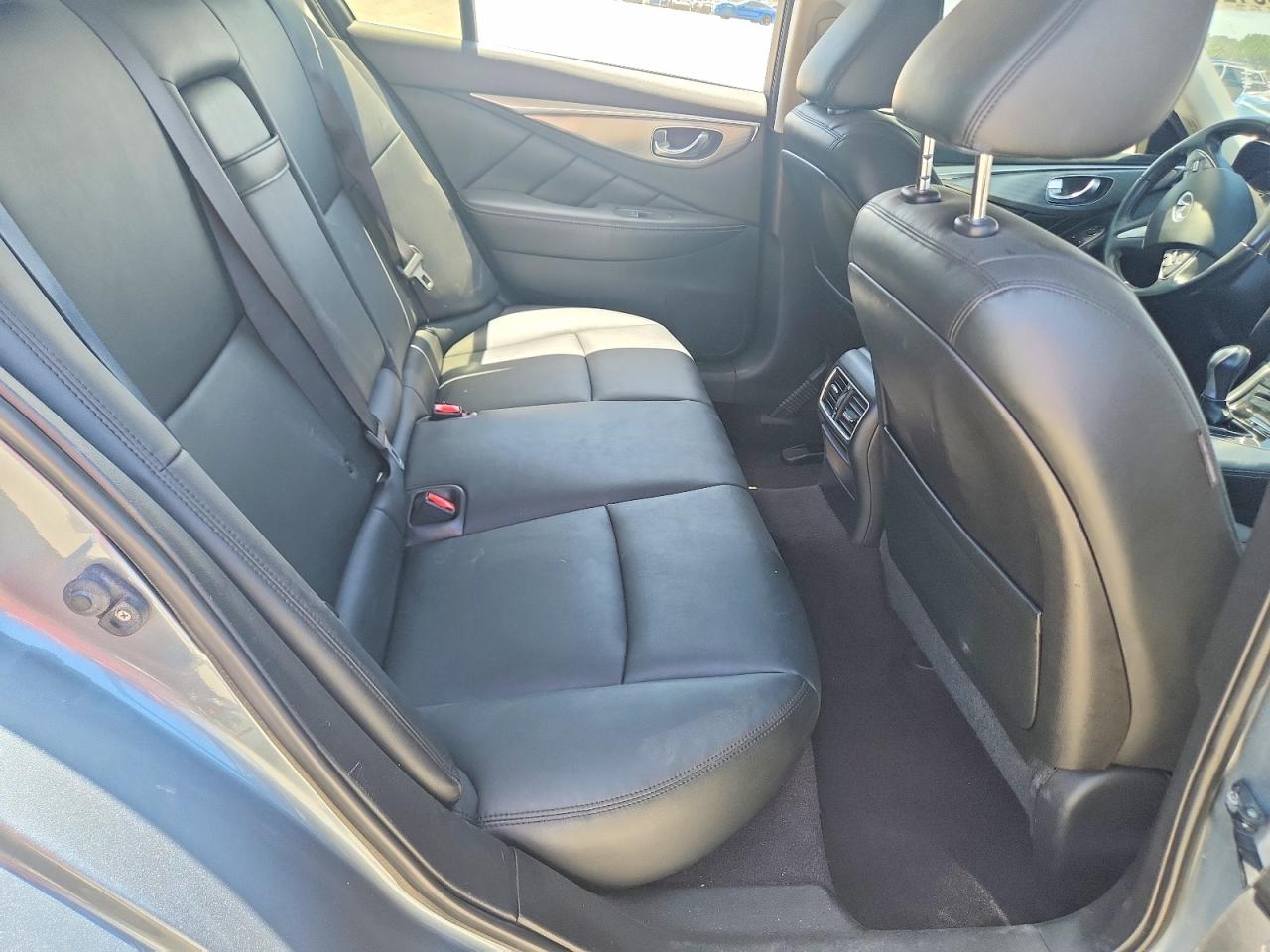2015 Infiniti Q50 Premium Blue vin: JN1BV7APXFM339352