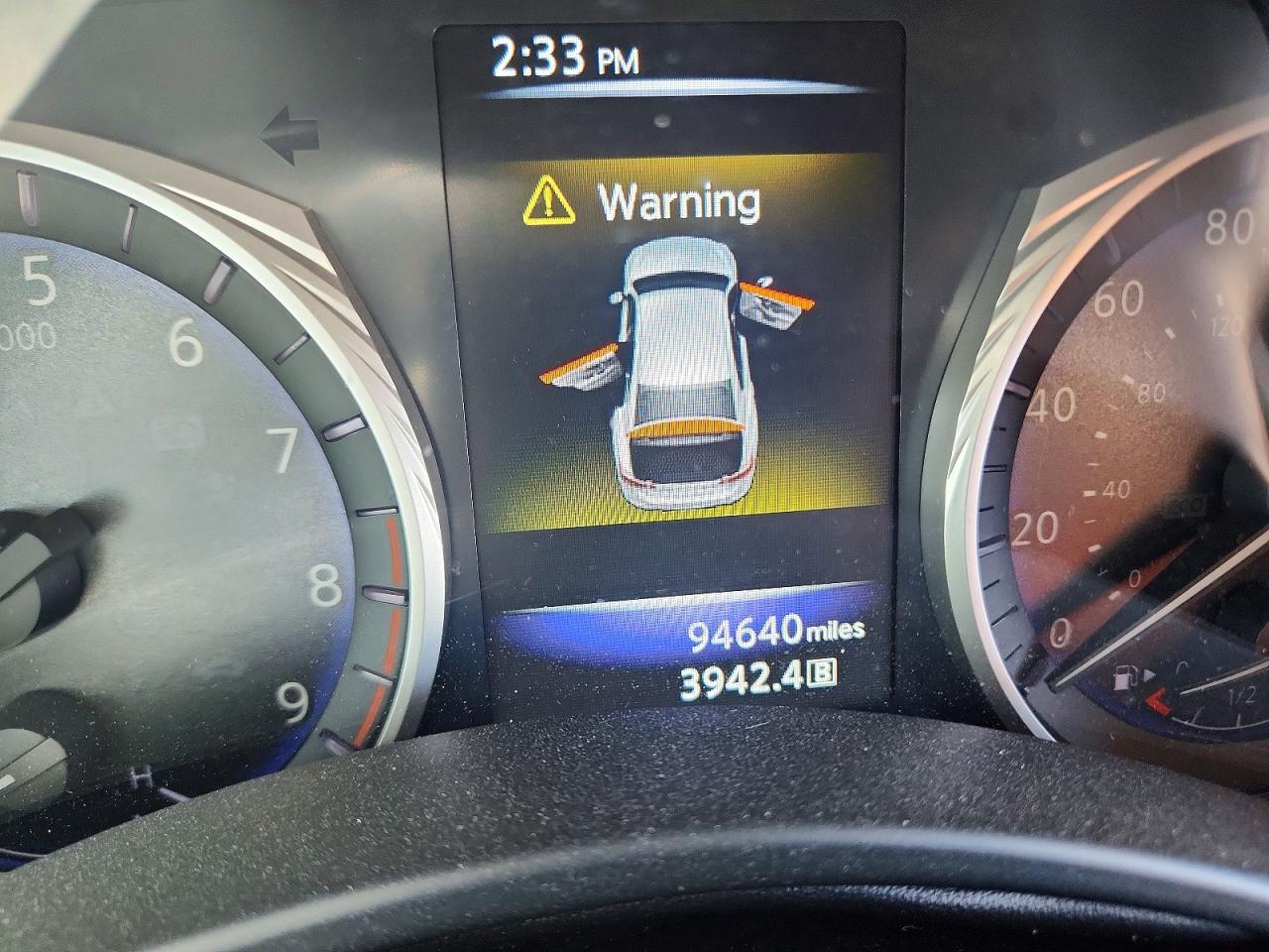 2015 Infiniti Q50 Premium Blue vin: JN1BV7APXFM339352