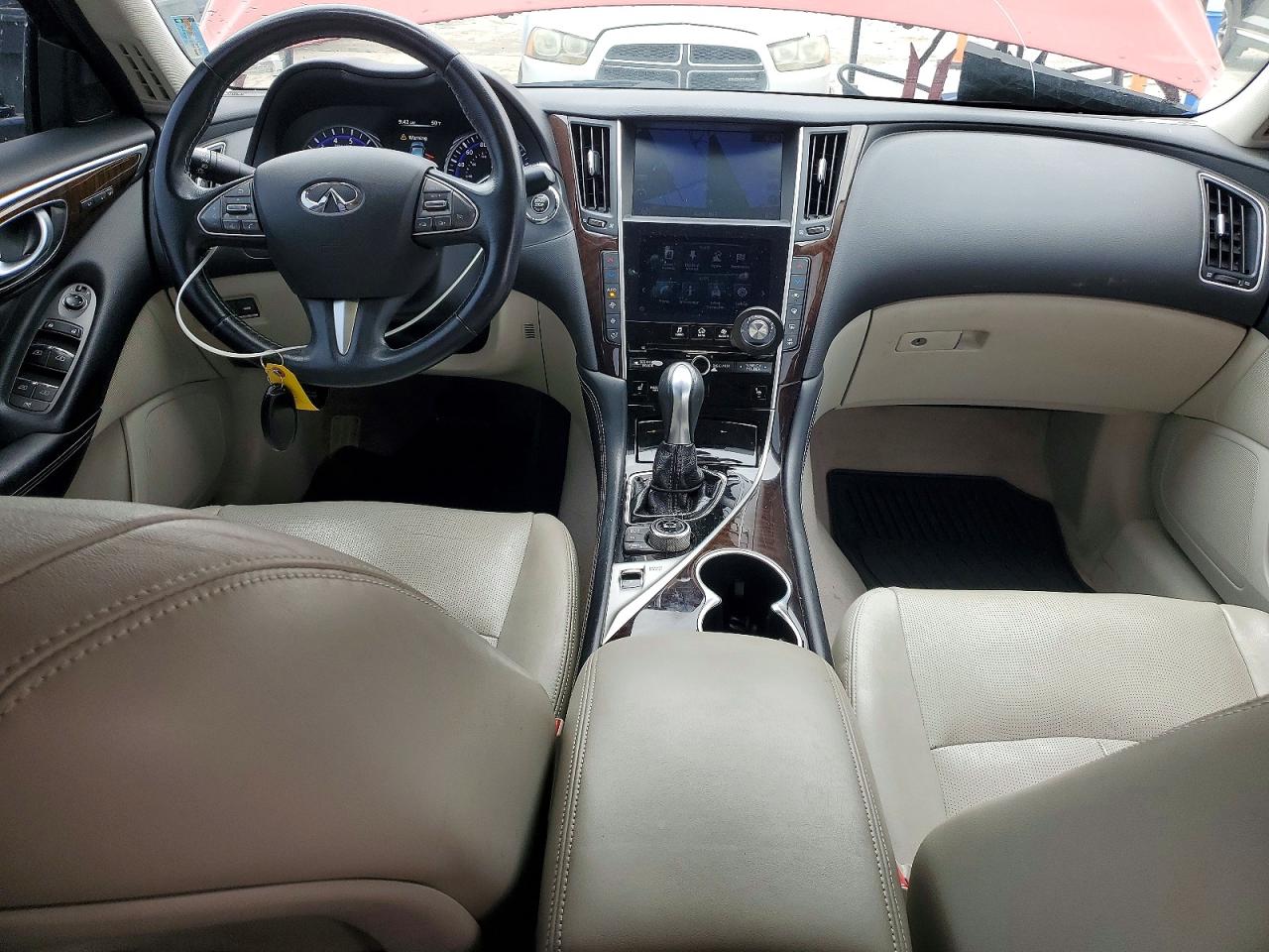 2015 Infiniti Q50 Красный vin: JN1BV7APXFM341831