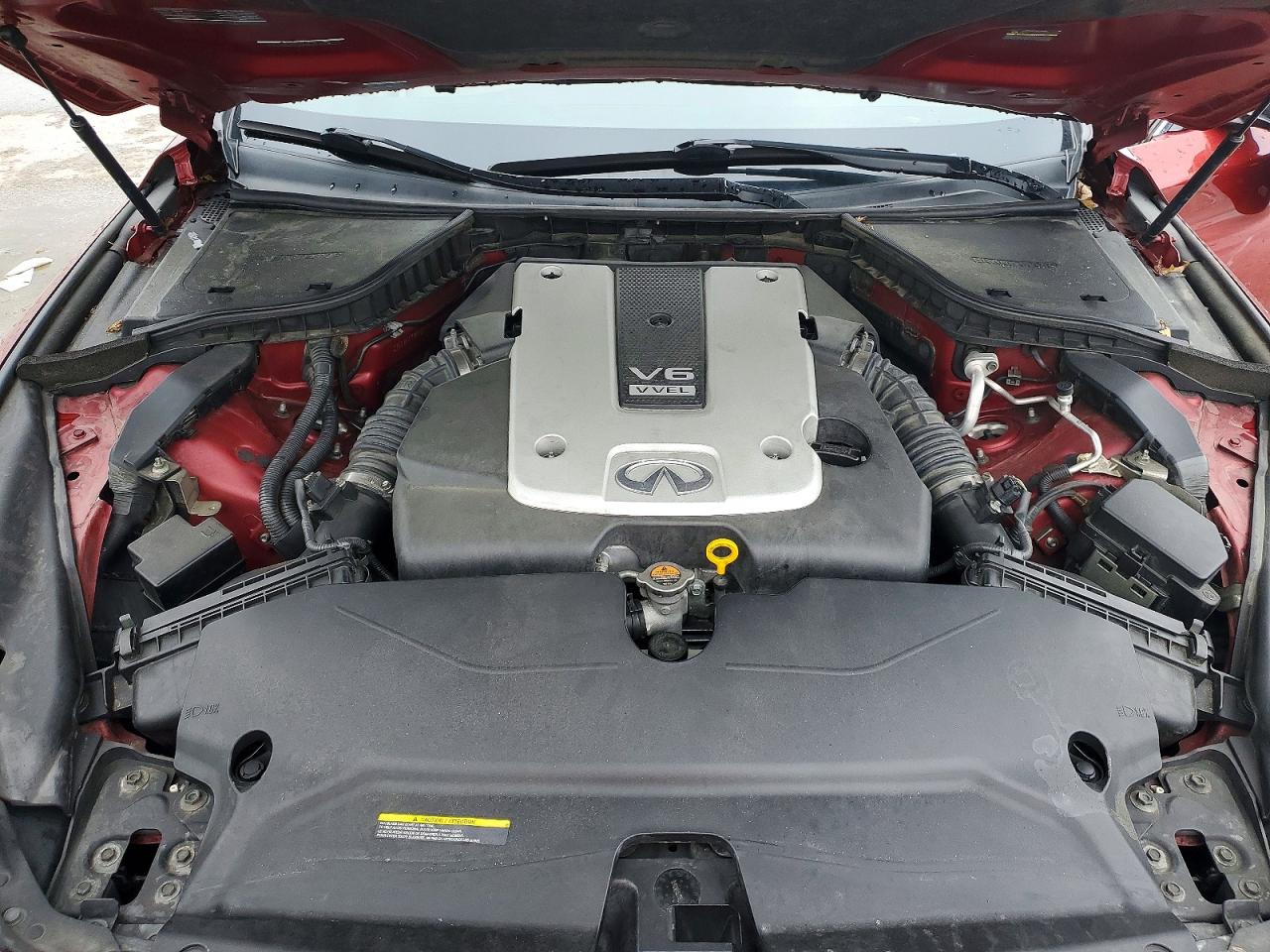 2015 Infiniti Q50 Красный vin: JN1BV7APXFM341831
