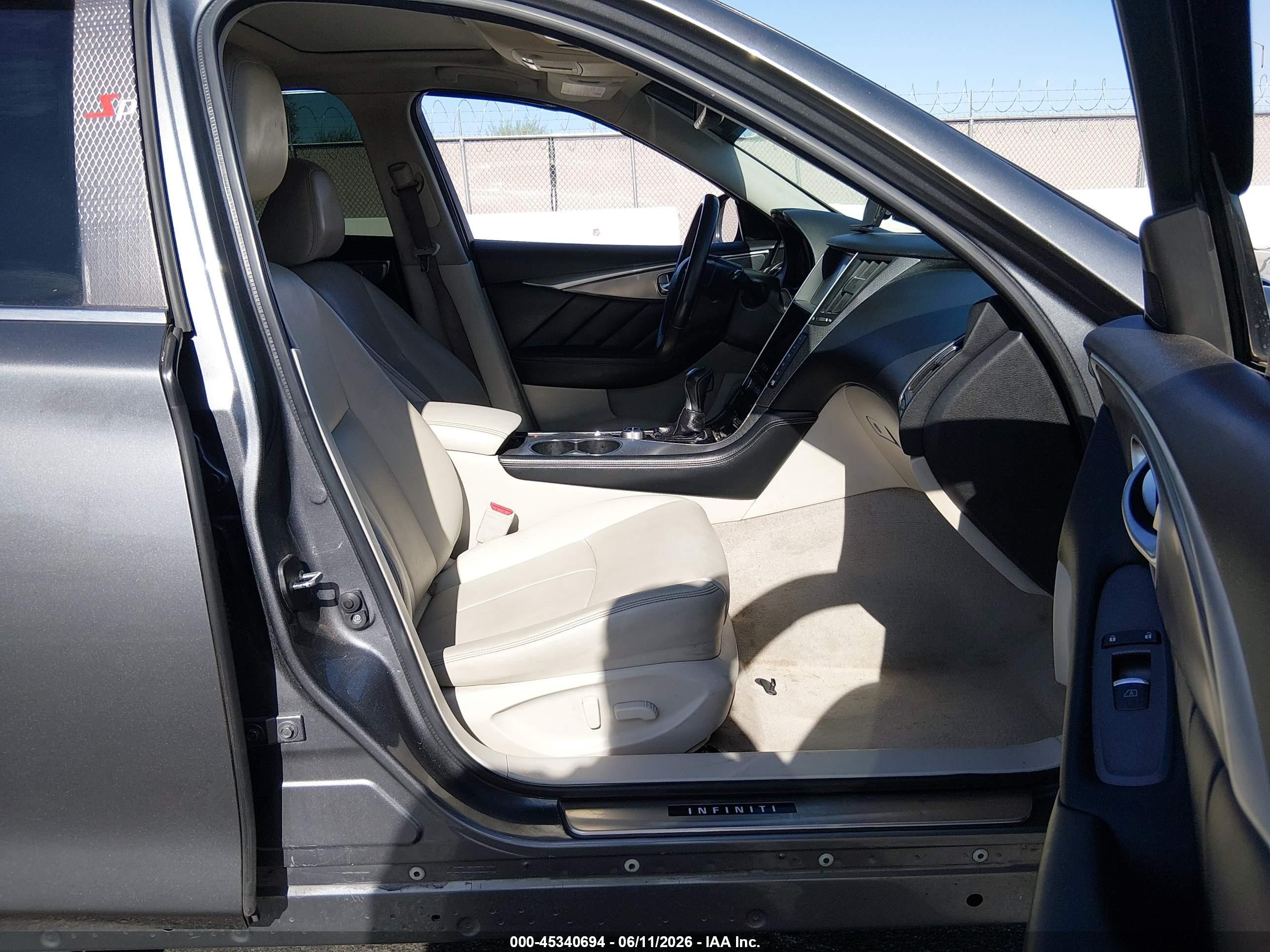 2015 Infiniti Q50 Premium Gray vin: JN1BV7APXFM342624
