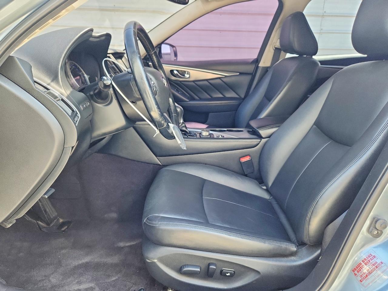 2015 Infiniti Q50 Base Blue vin: JN1BV7APXFM344227