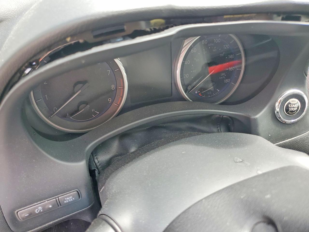 2015 Infiniti Q50 Base Silver vin: JN1BV7APXFM345958
