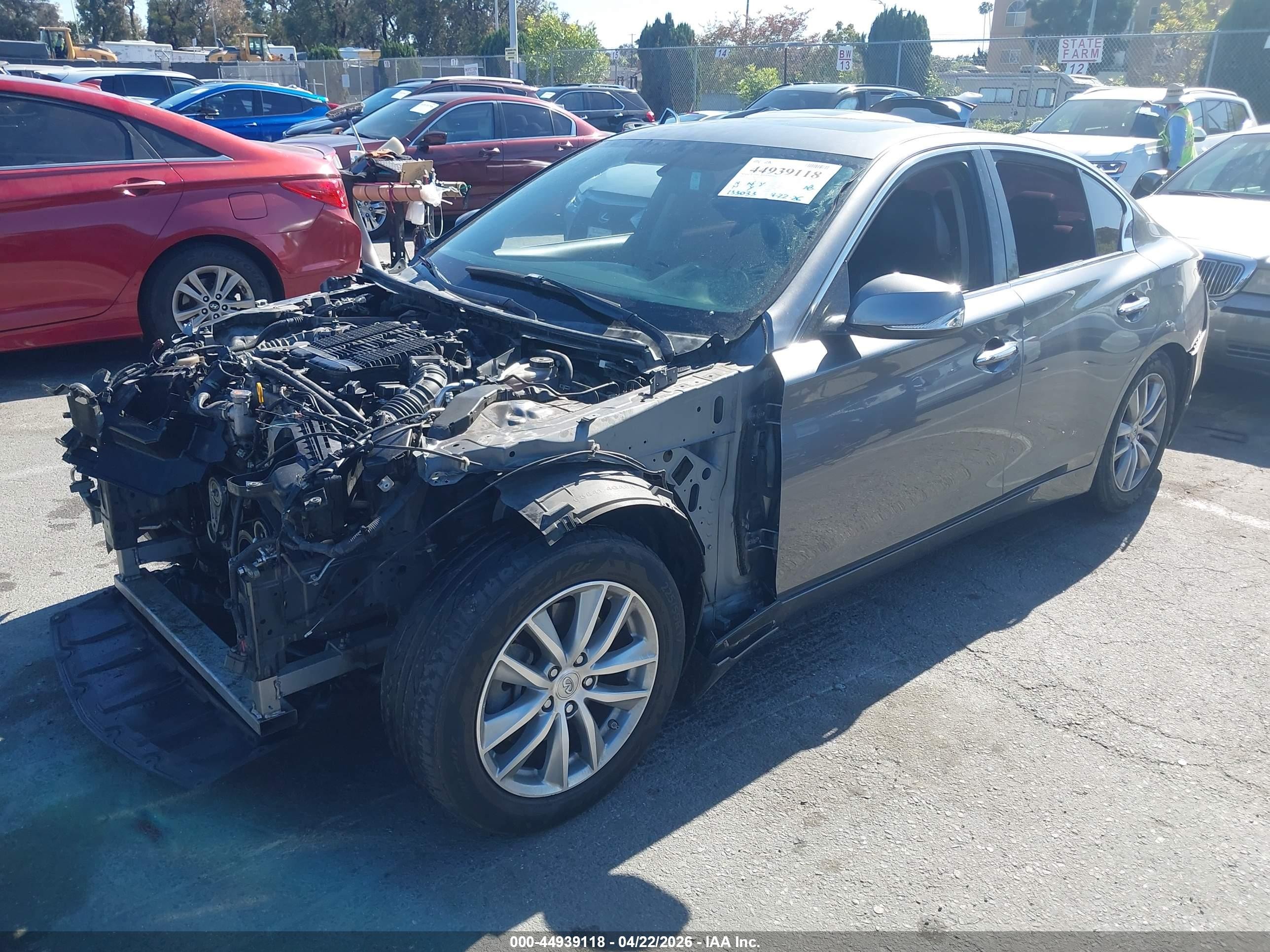 2015 Infiniti Q50 Premium Gray vin: JN1BV7APXFM353722