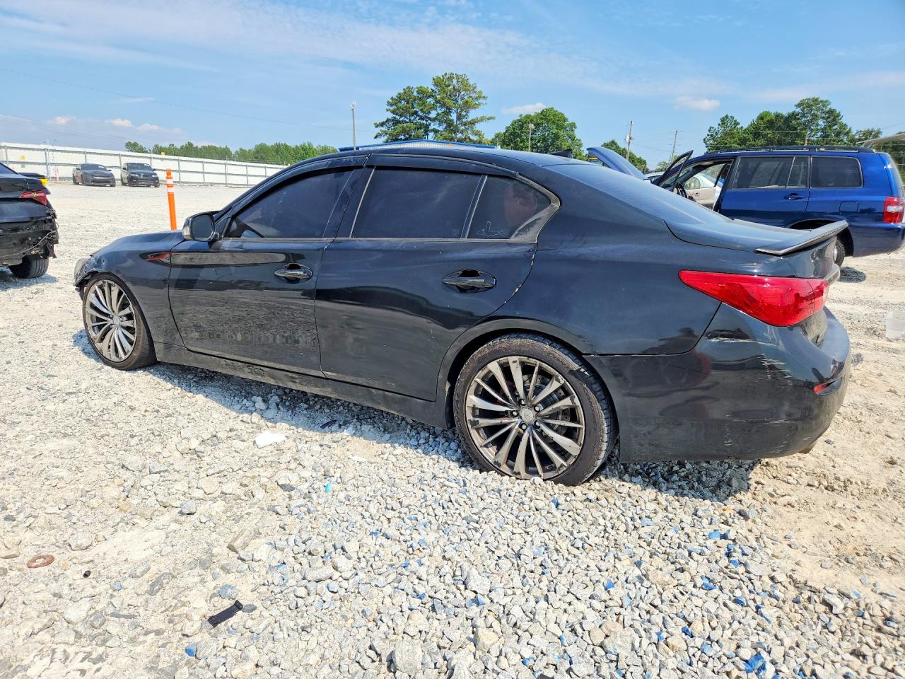 2015 Infiniti Q50 Premium Black vin: JN1BV7APXFM356863