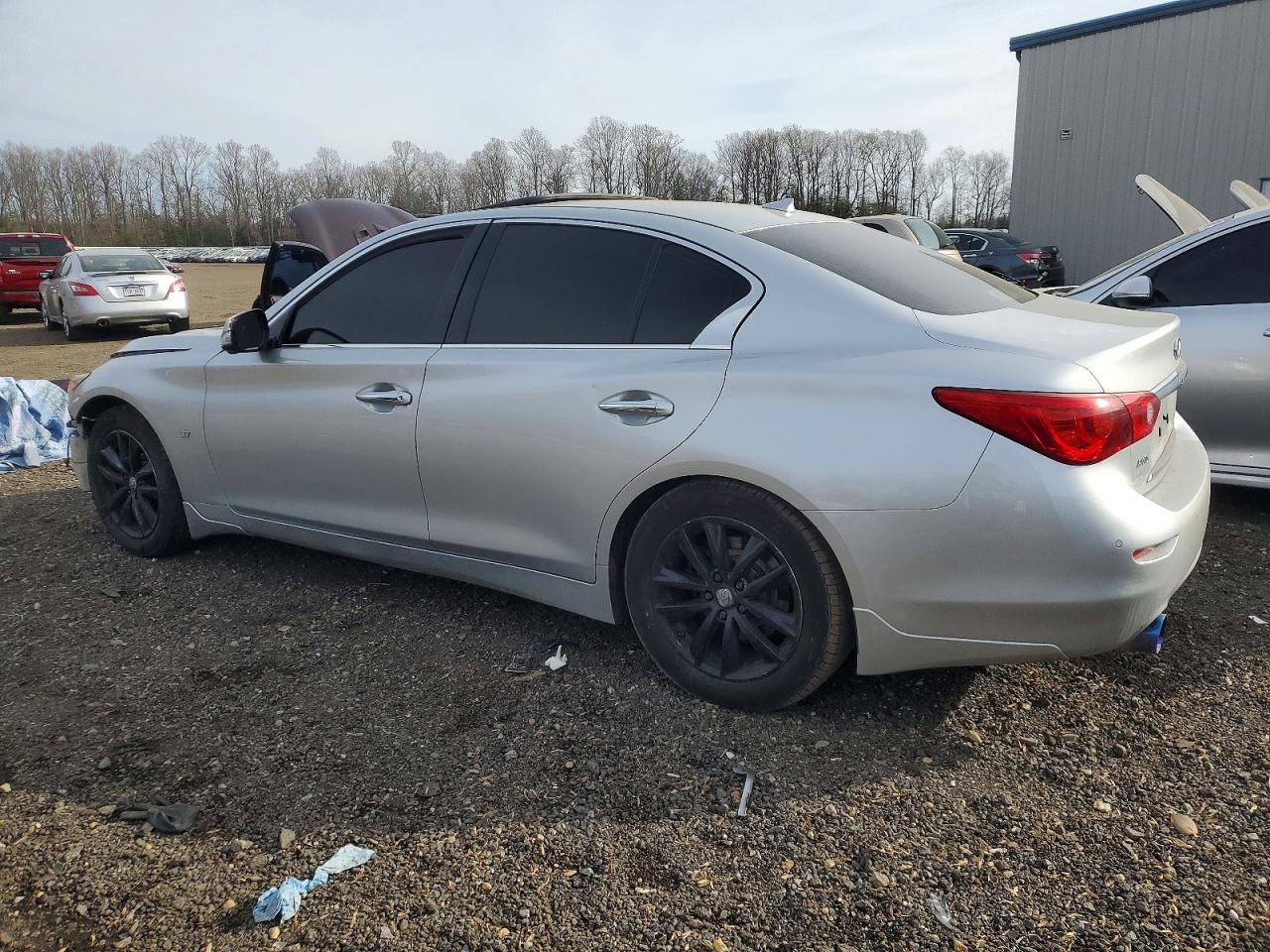 2014 Infiniti Q50 Base Silver vin: JN1BV7AR0EM684793