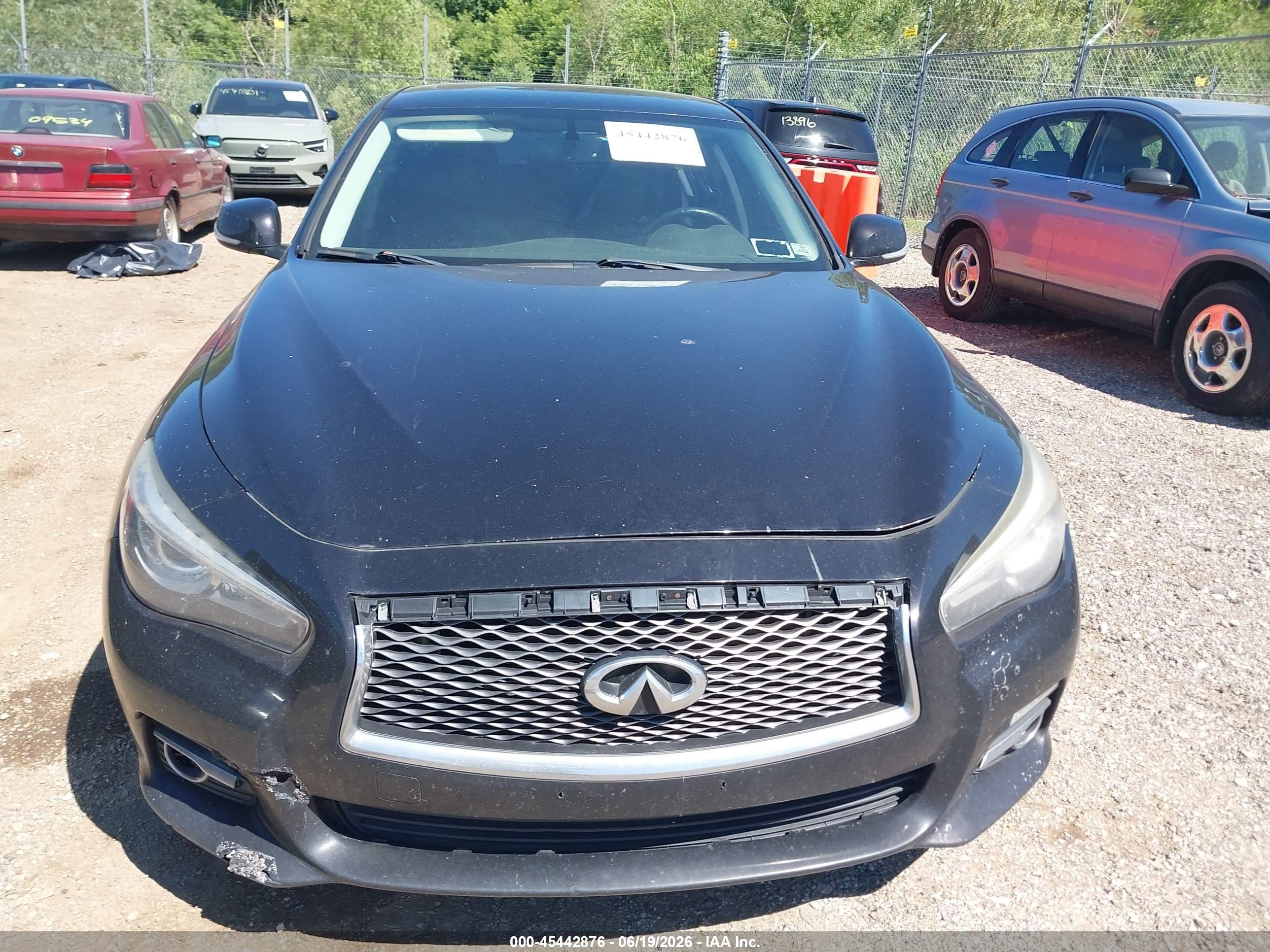 2014 Infiniti Q50 Premium Purple vin: JN1BV7AR0EM689881