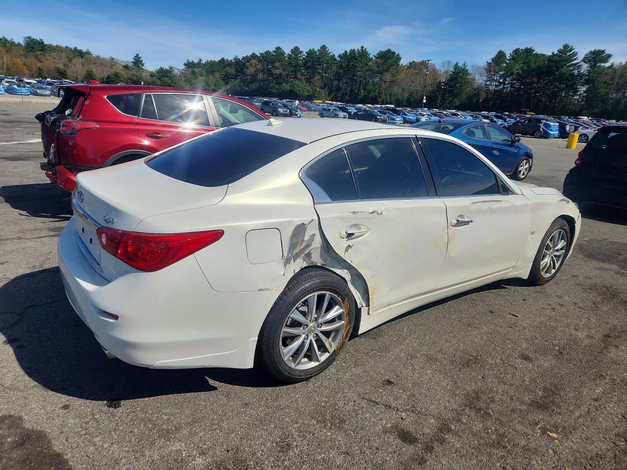 2014 Infiniti Q50 Premium White vin: JN1BV7AR0EM690495