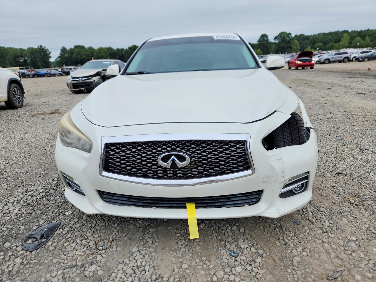 2014 Infiniti Q50 Premium White vin: JN1BV7AR0EM692506