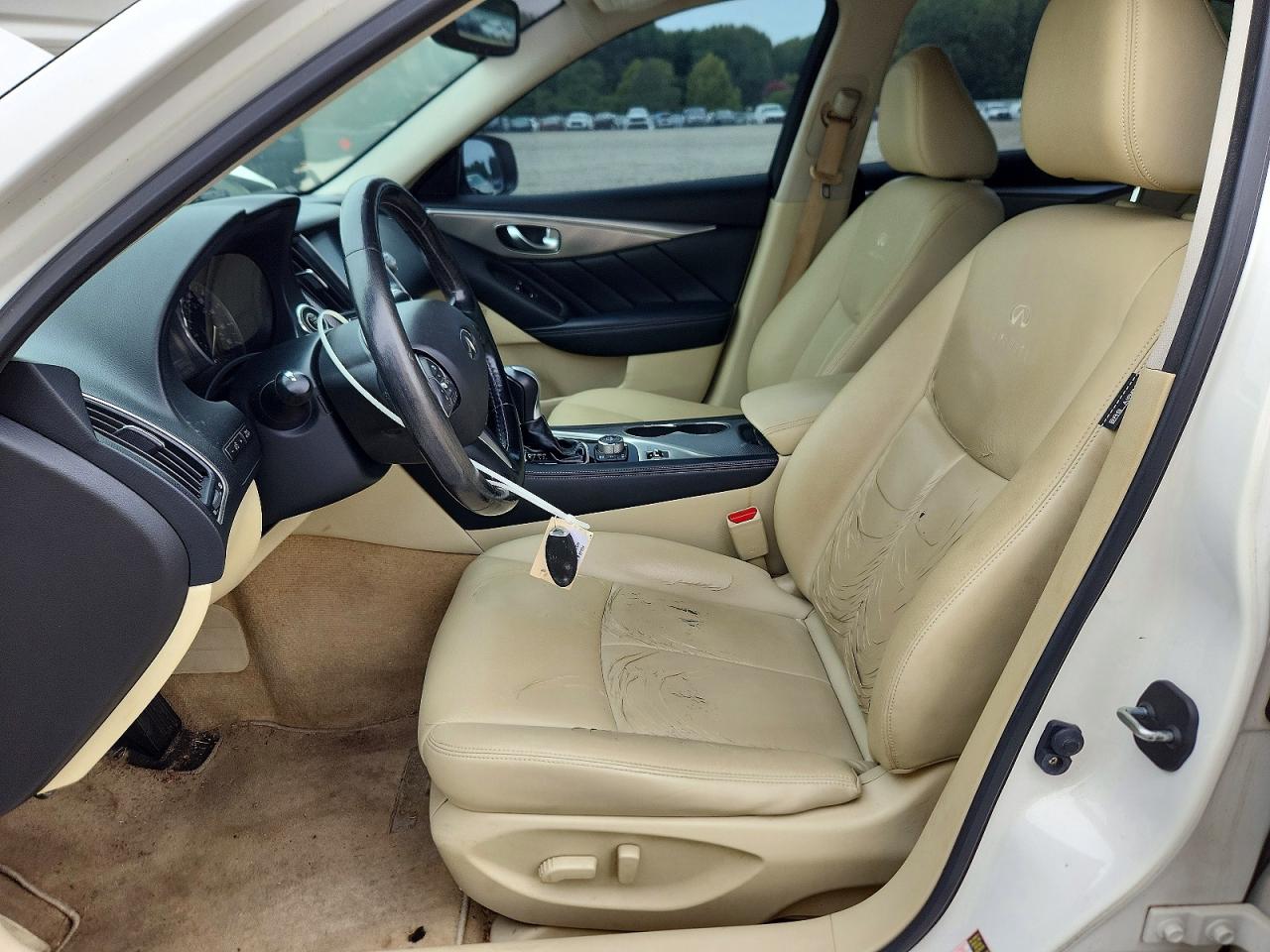 2014 Infiniti Q50 Premium White vin: JN1BV7AR0EM692506