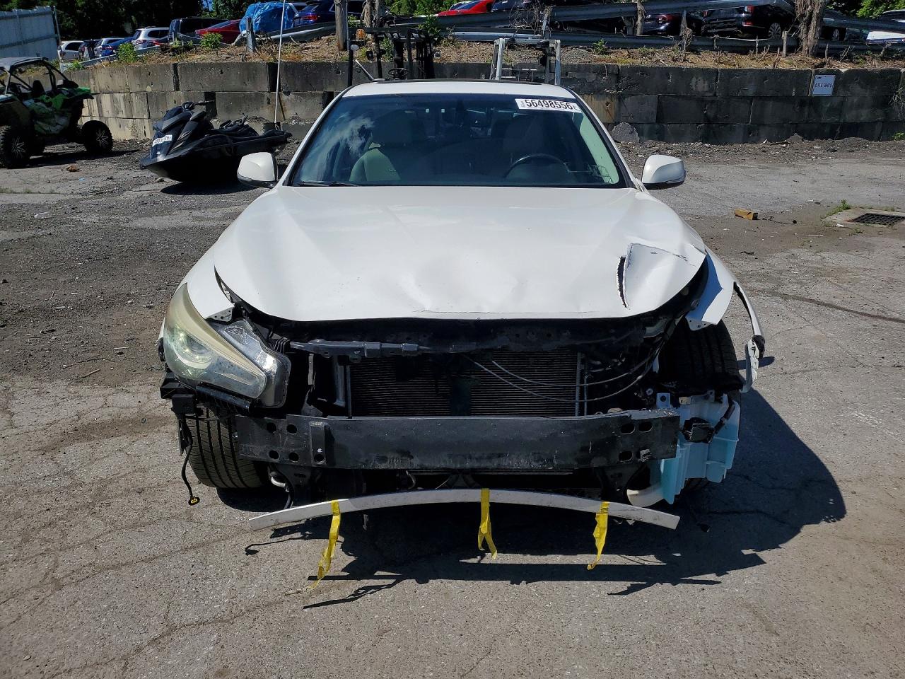 2014 Infiniti Q50 Premium Белый vin: JN1BV7AR0EM696765