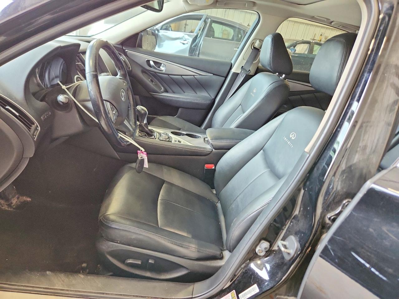 2014 Infiniti Q50 Premium Black vin: JN1BV7AR0EM702113