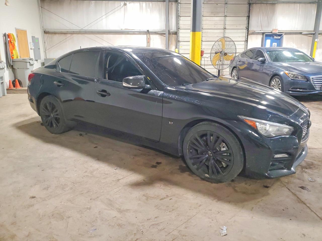 2015 Infiniti Q50 Base Black vin: JN1BV7AR0FM390280