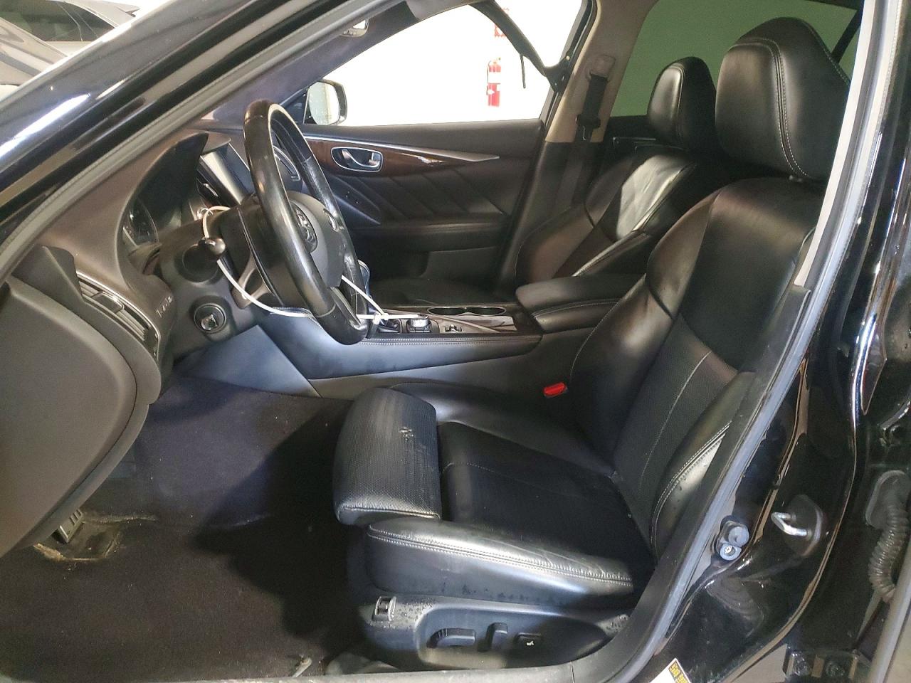 2015 Infiniti Q50 Base Black vin: JN1BV7AR0FM390280