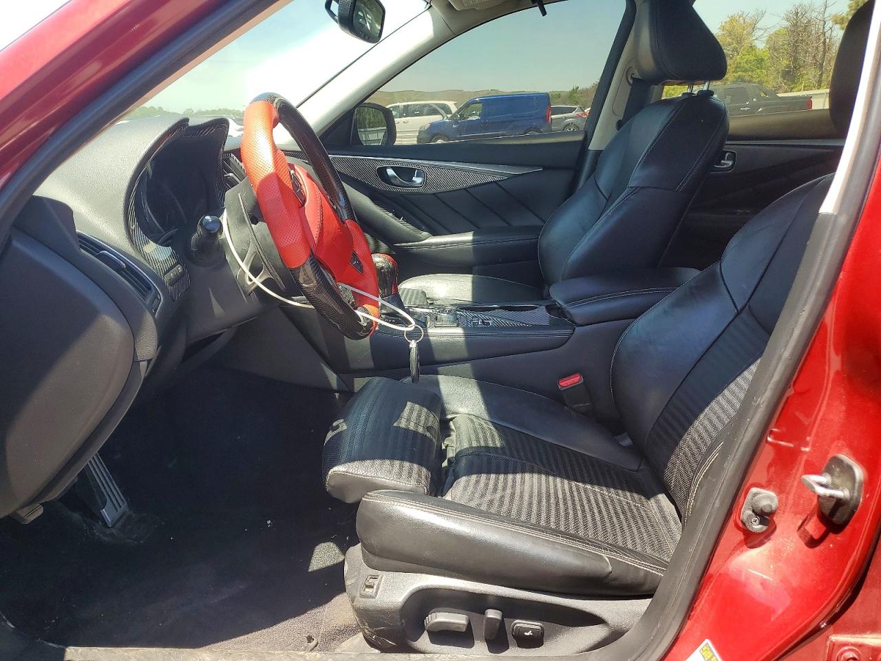 2015 Infiniti Q50 Sport Red vin: JN1BV7AR0FM404128