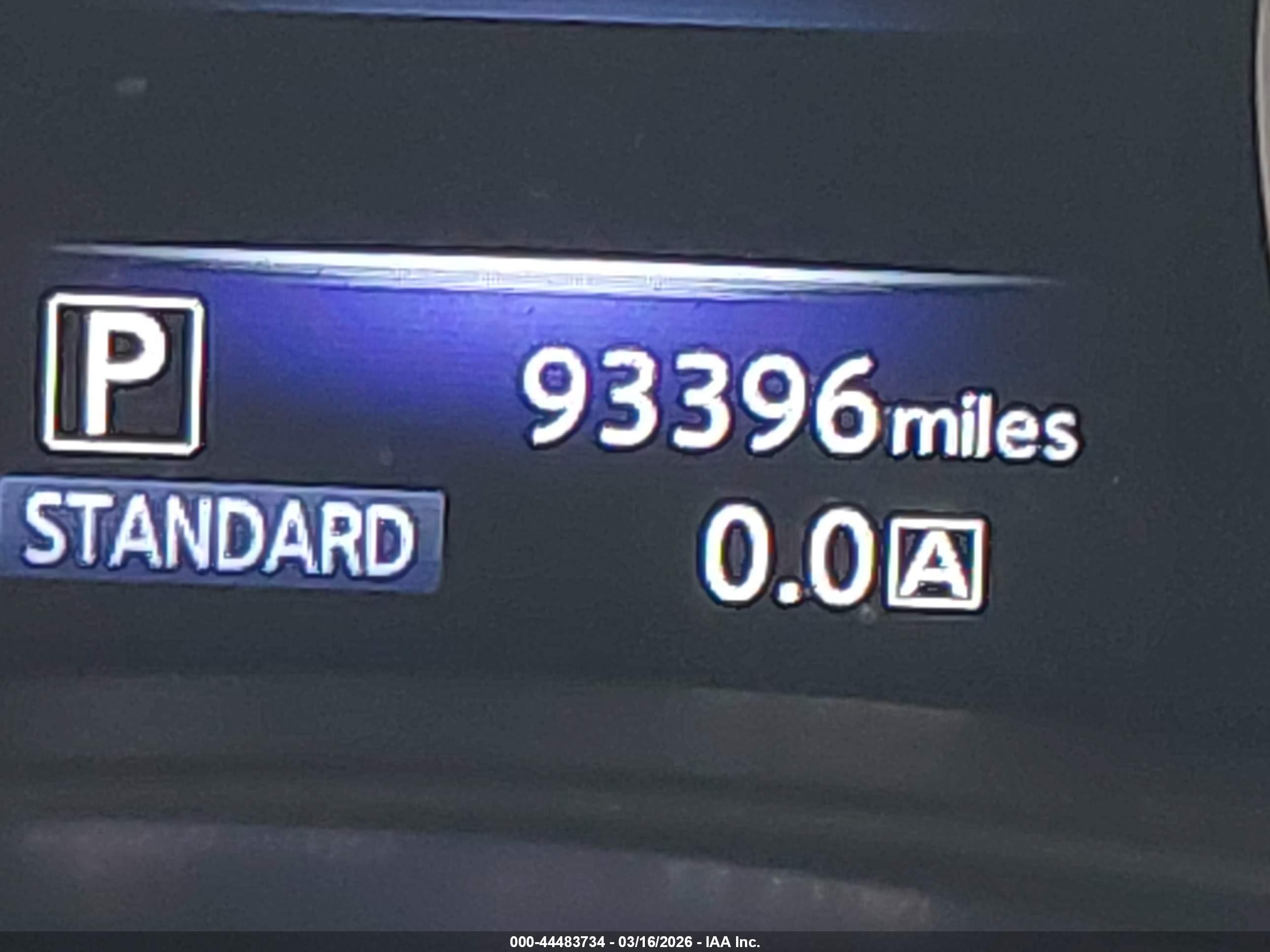 2015 Infiniti Q50 Premium Белый vin: JN1BV7AR0FM419552