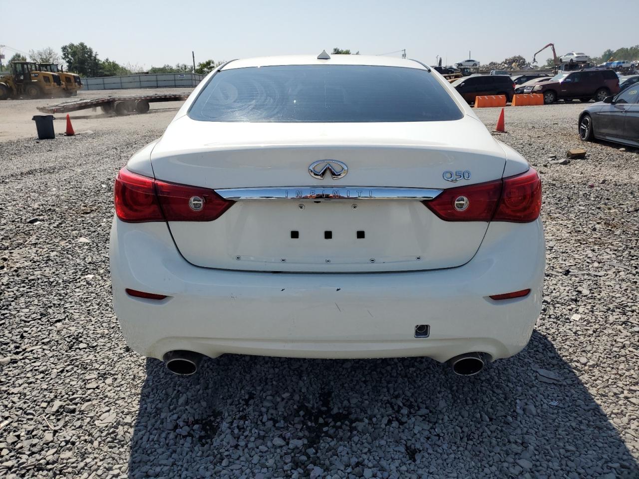 2015 Infiniti Q50 Premium White vin: JN1BV7AR0FM420085