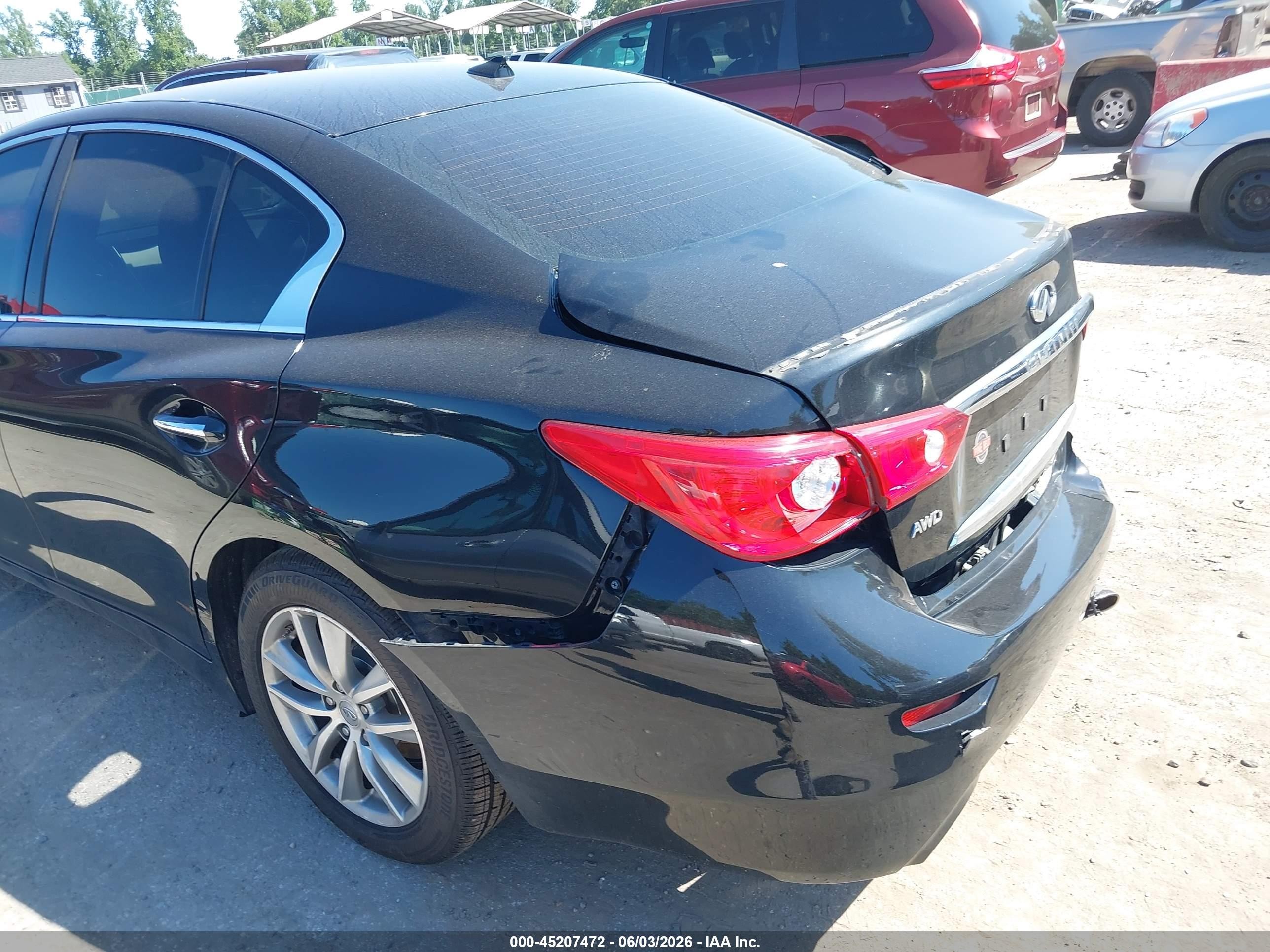 2015 Infiniti Q50 Premium Black vin: JN1BV7AR0FM420216