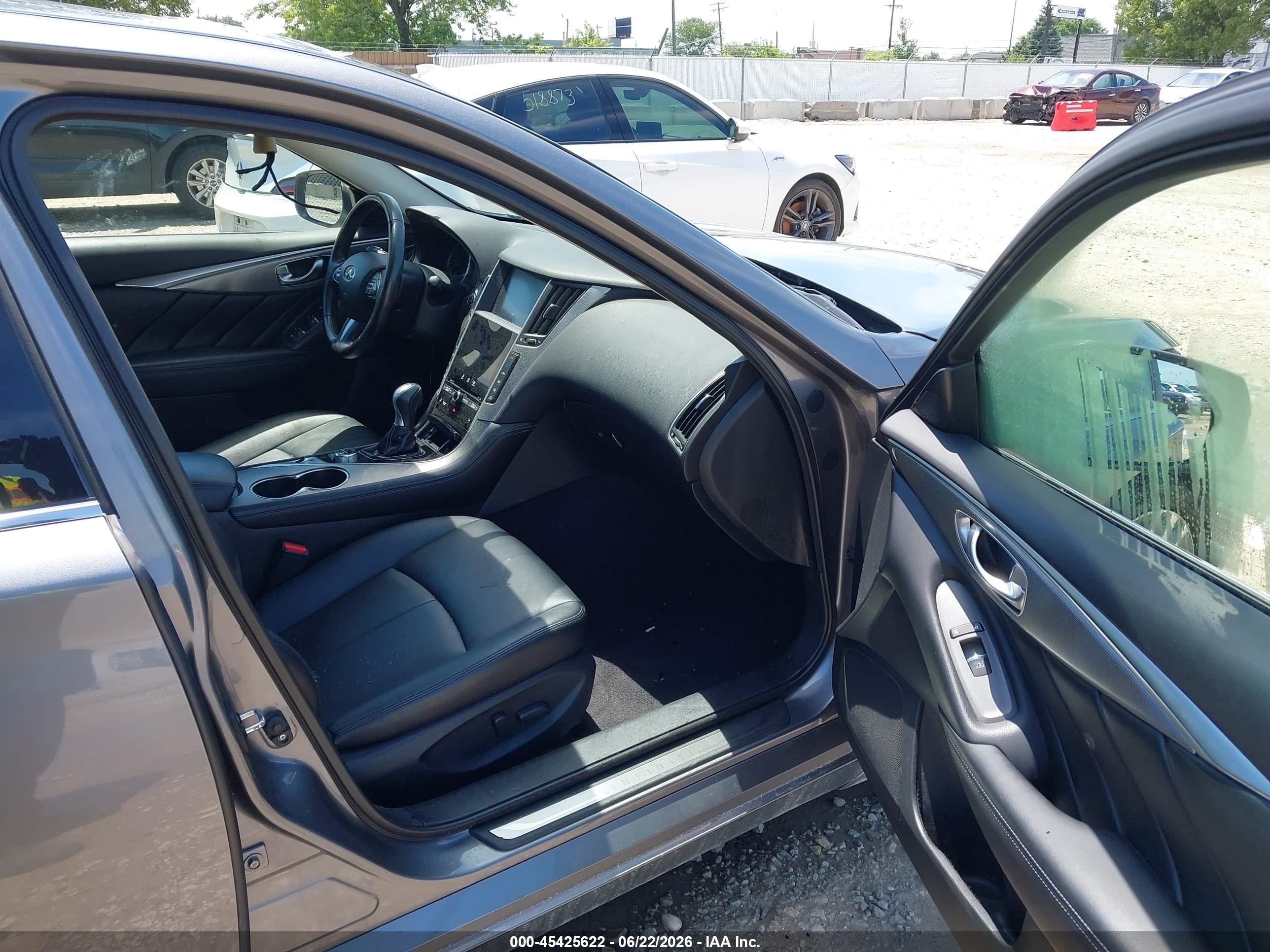 2015 Infiniti Q50 Premium Gray vin: JN1BV7AR0FM422676