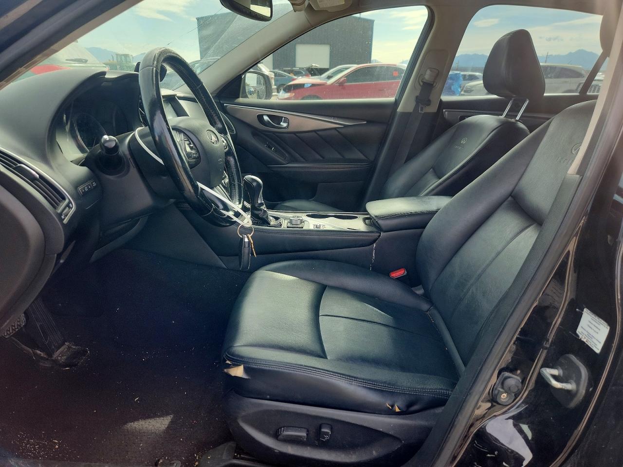 2014 Infiniti Q50 Premium Black vin: JN1BV7AR1EM689470