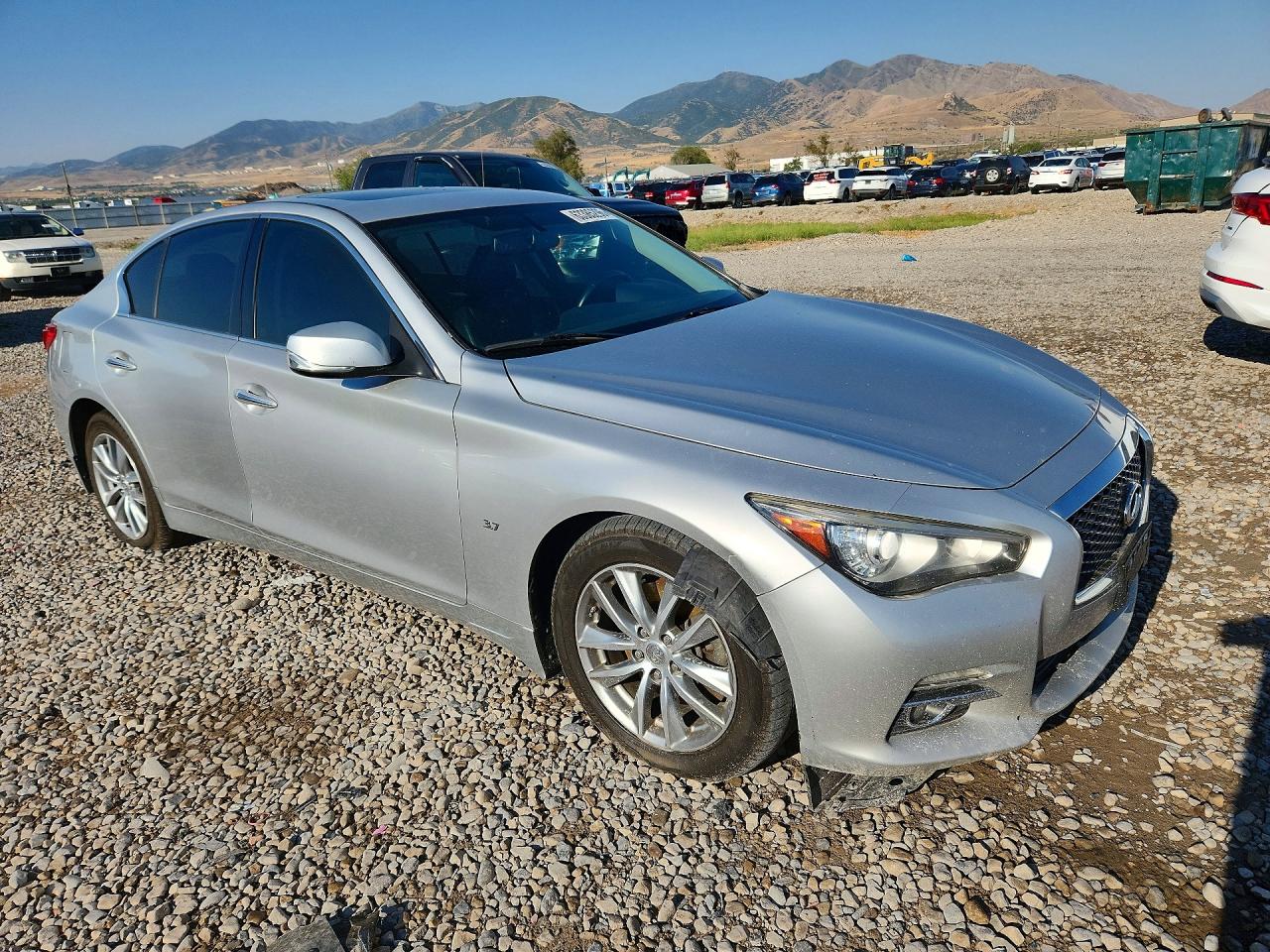 2014 Infiniti Q50 Premium Серебряный vin: JN1BV7AR1EM705165