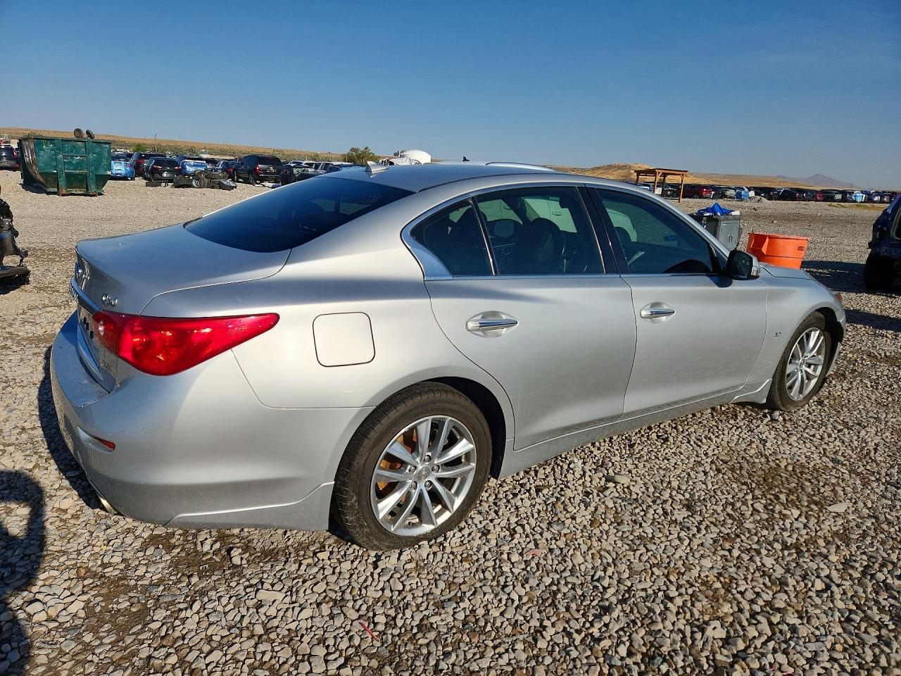 2014 Infiniti Q50 Premium Серебряный vin: JN1BV7AR1EM705165