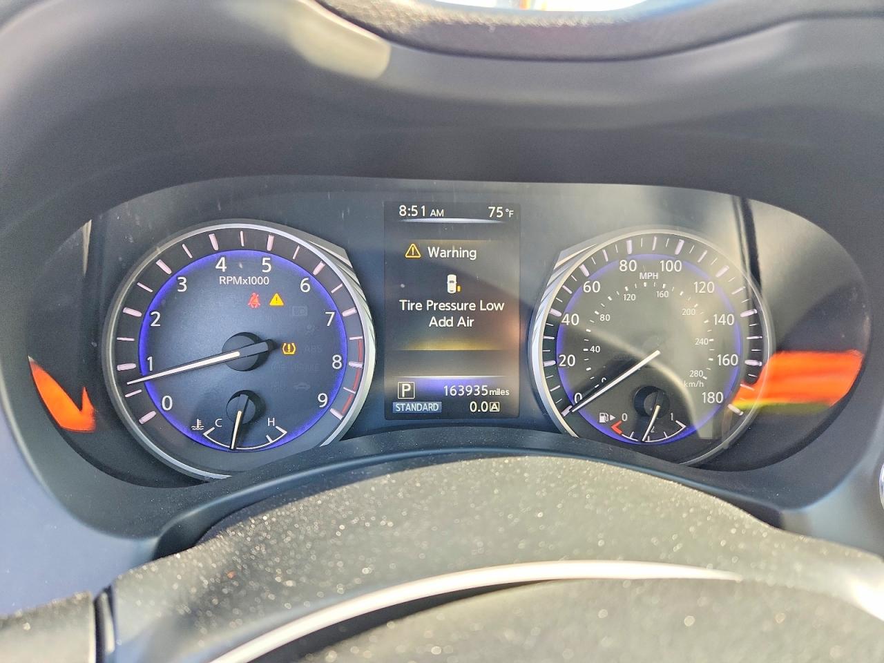 2014 Infiniti Q50 Premium Серебряный vin: JN1BV7AR1EM705165