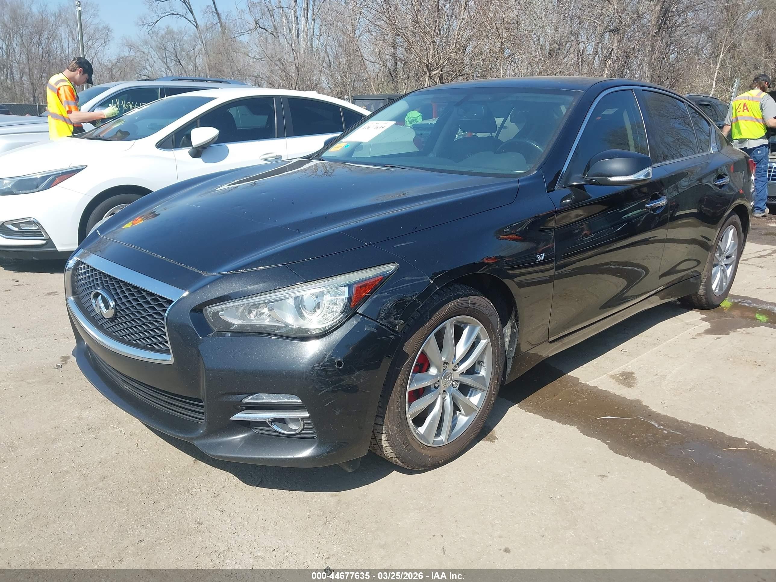 2014 Infiniti Q50 Premium Black vin: JN1BV7AR1EM705621